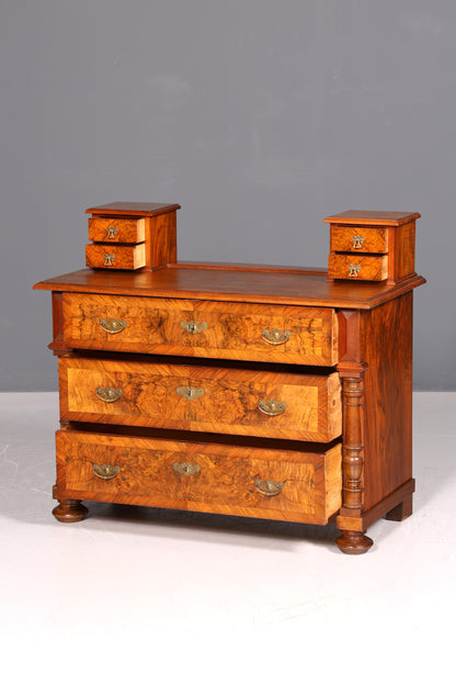 Wunderschöne Gründerzeit Kommode Louis Philippe Nussbaum Schubladenkommode Sideboard Antik um 1880