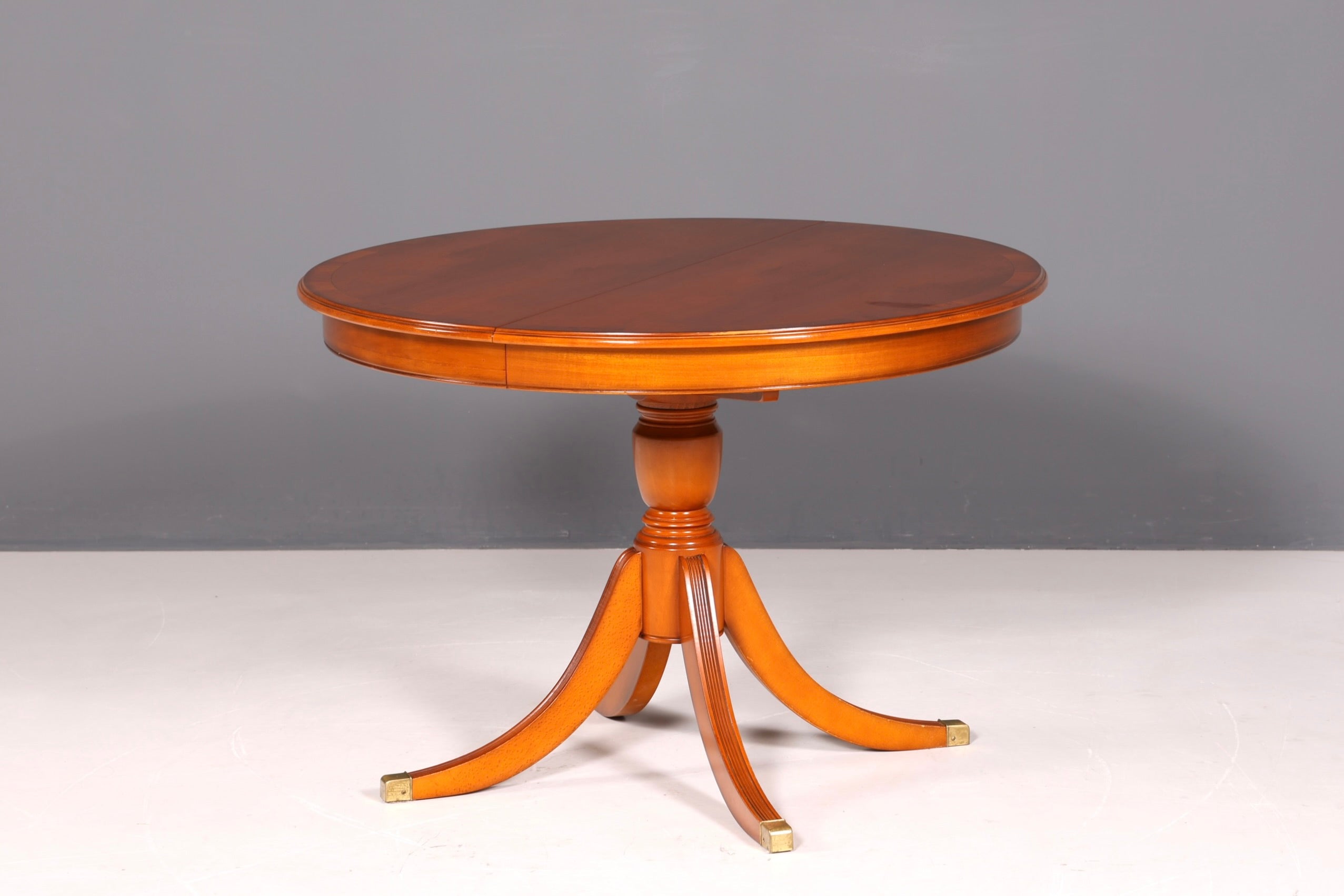 G094 Finish cm Wunderschöner Englischer Tisch ausziehbarer Esstisch Antik Stil 60s Küchentisch Eibe