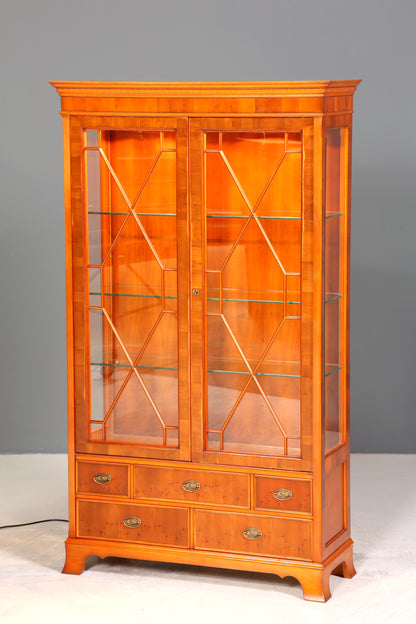 Wunderschöne Original Heldense Vitrine Englische Eibe Bücherschrank Antik Stil Glasvitrine