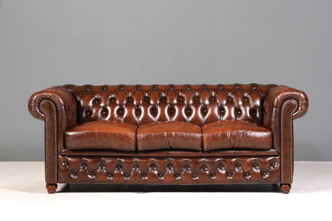 Wunderschönes Original Chesterfield Sofa 3- Sitzer echt Leder Couch Herrensofa