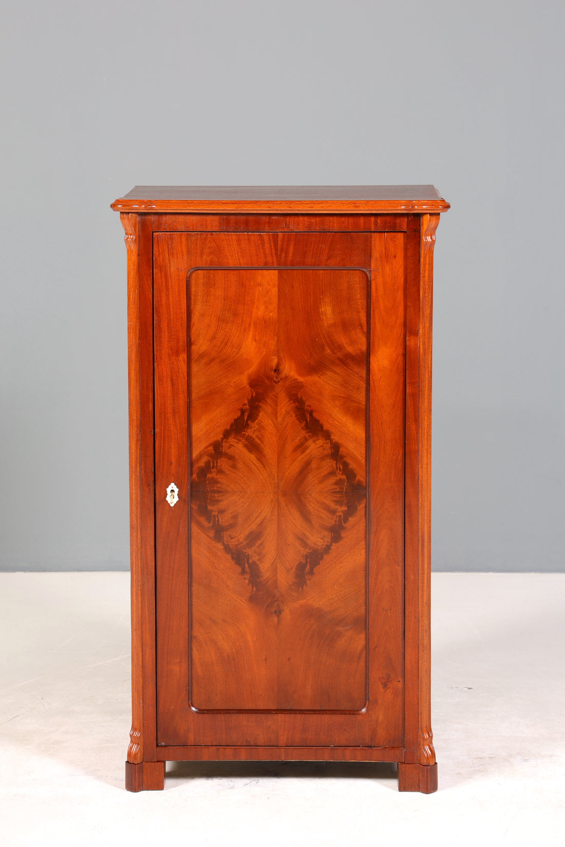 Traumhaftes Louis Philippe Vertiko Gründerzeit Schrank Antik Biedermeier Regal um 1880