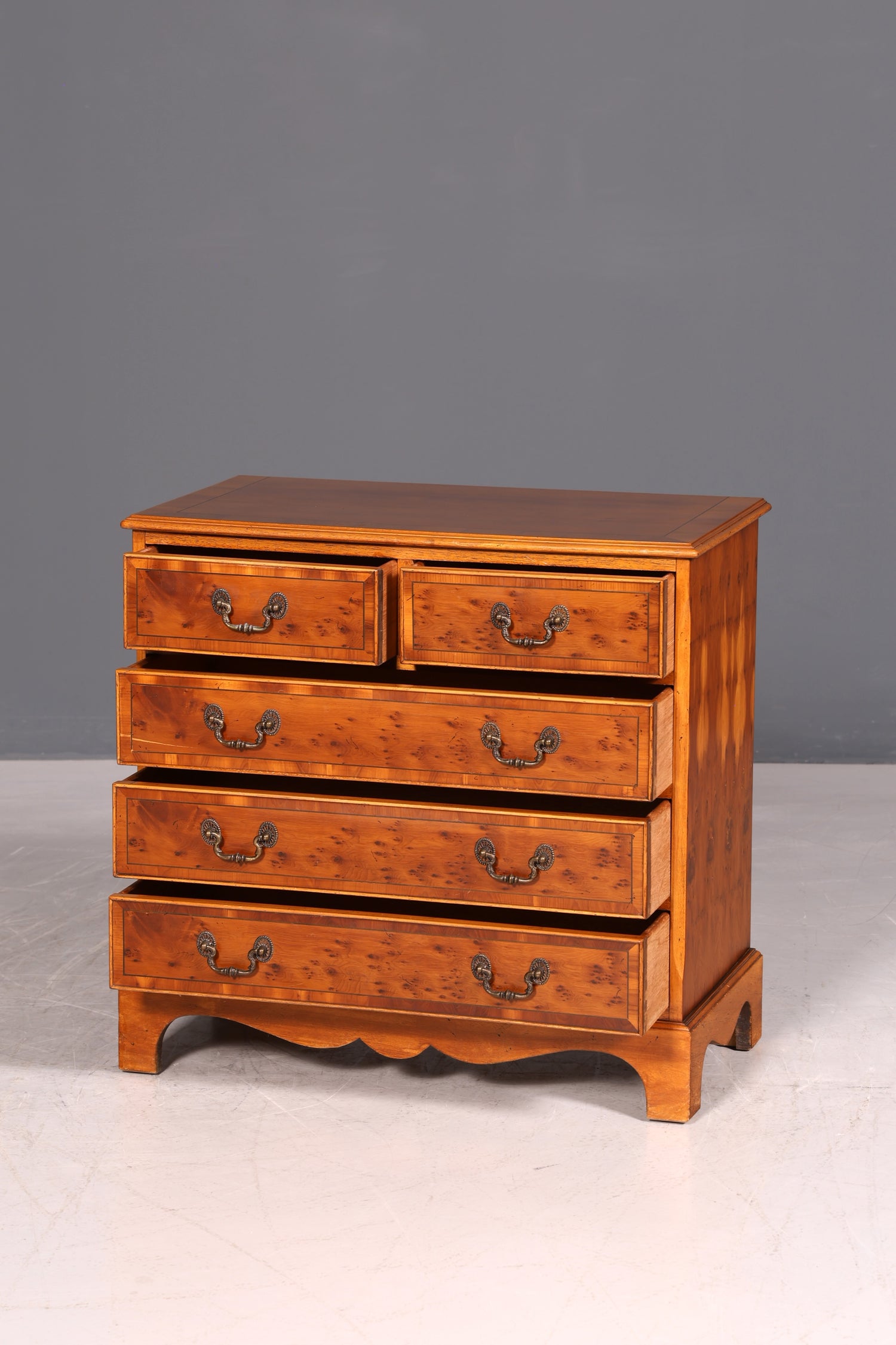 G021 Finish cm Wunderschöne Englische Kommode Holz TV Schrank Antik Sideboard