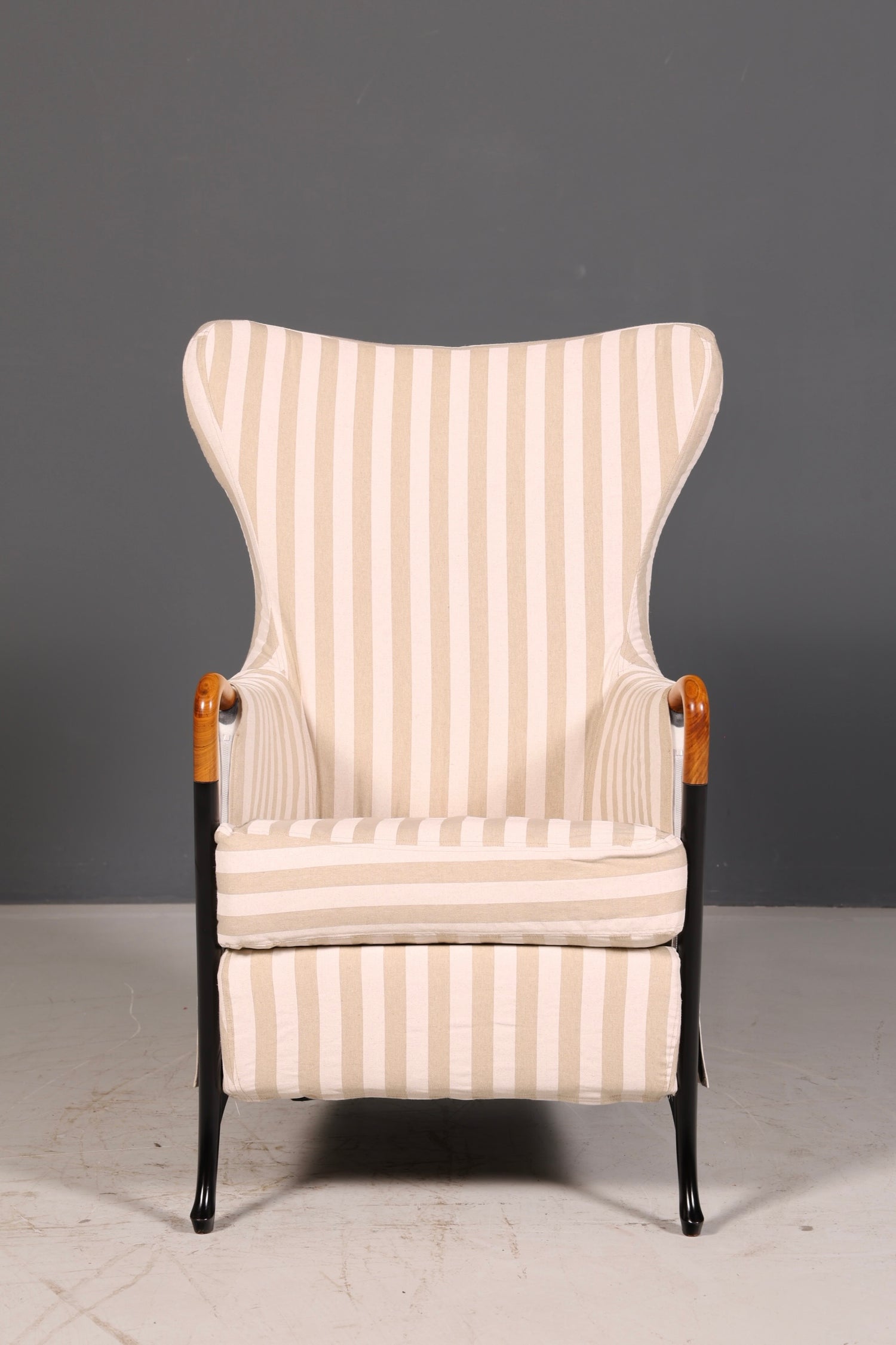 Edler Original Giorgetti Progetti Ohrensessel Umberto Asnago Design Sessel Italien Stoff Vintage