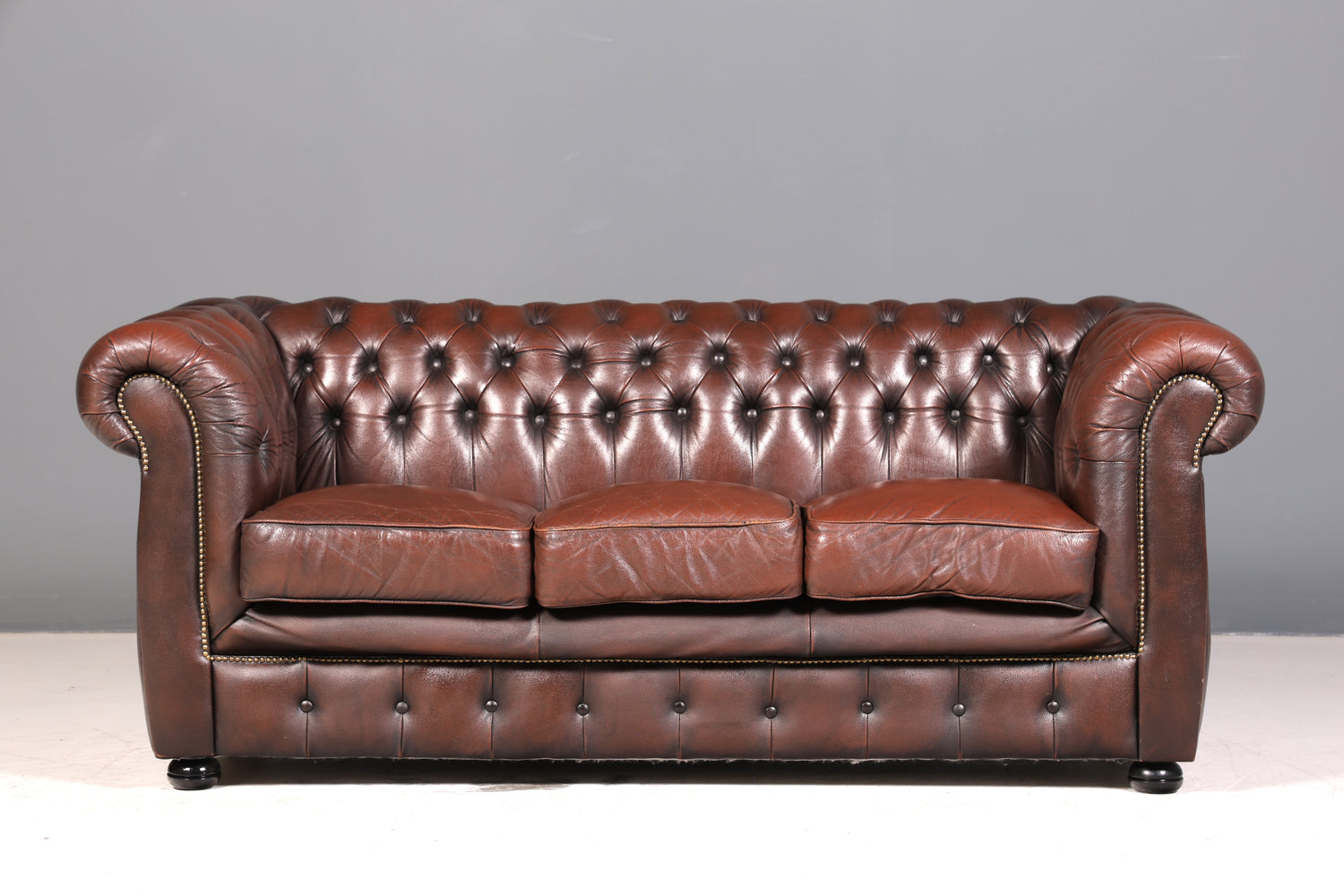 Wunderschönes Original Chesterfield Sofa 3- Sitzer echt Leder Couch Englisch