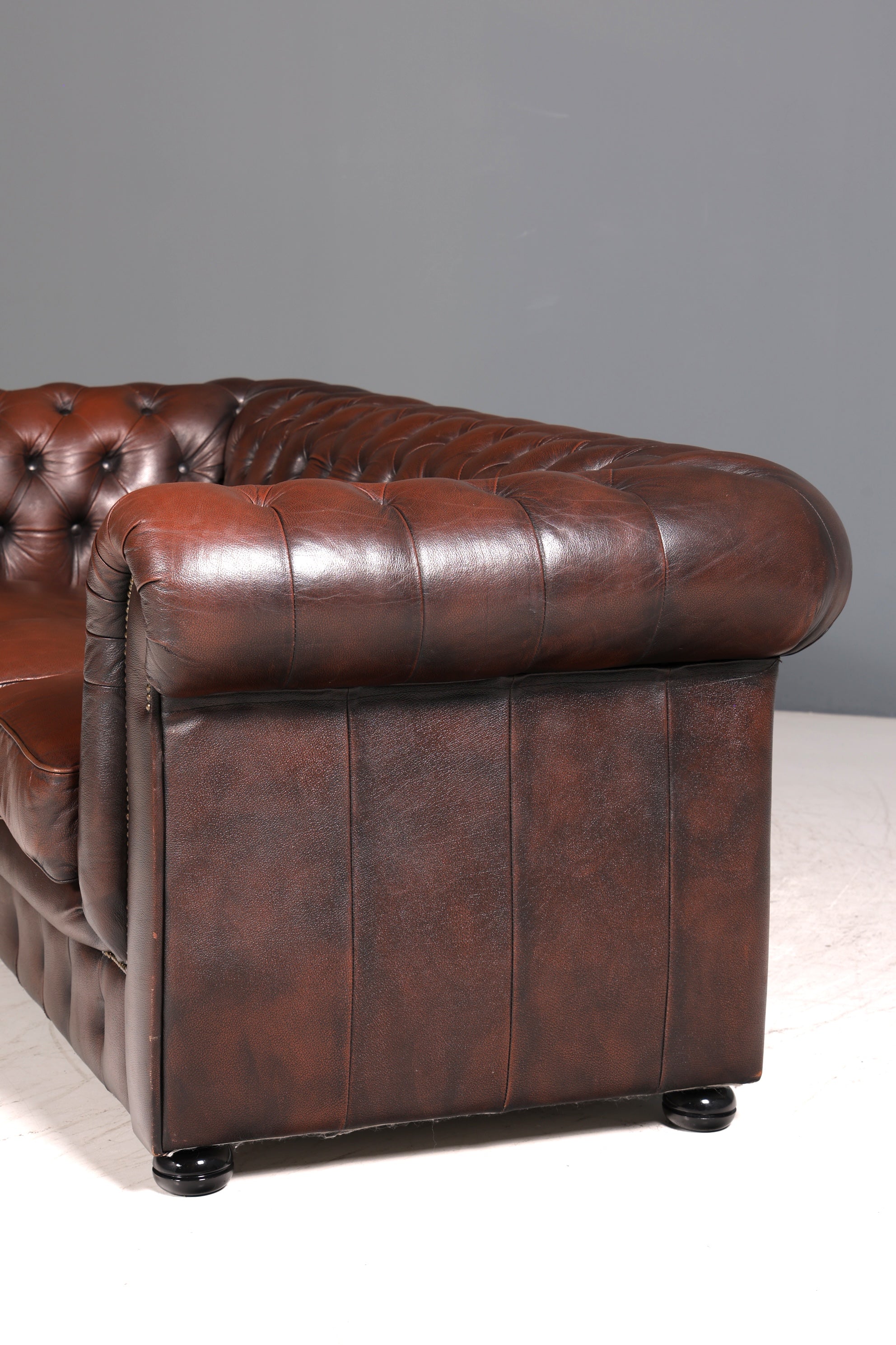 Wunderschönes Original Chesterfield Sofa 3- Sitzer echt Leder Couch Englisch