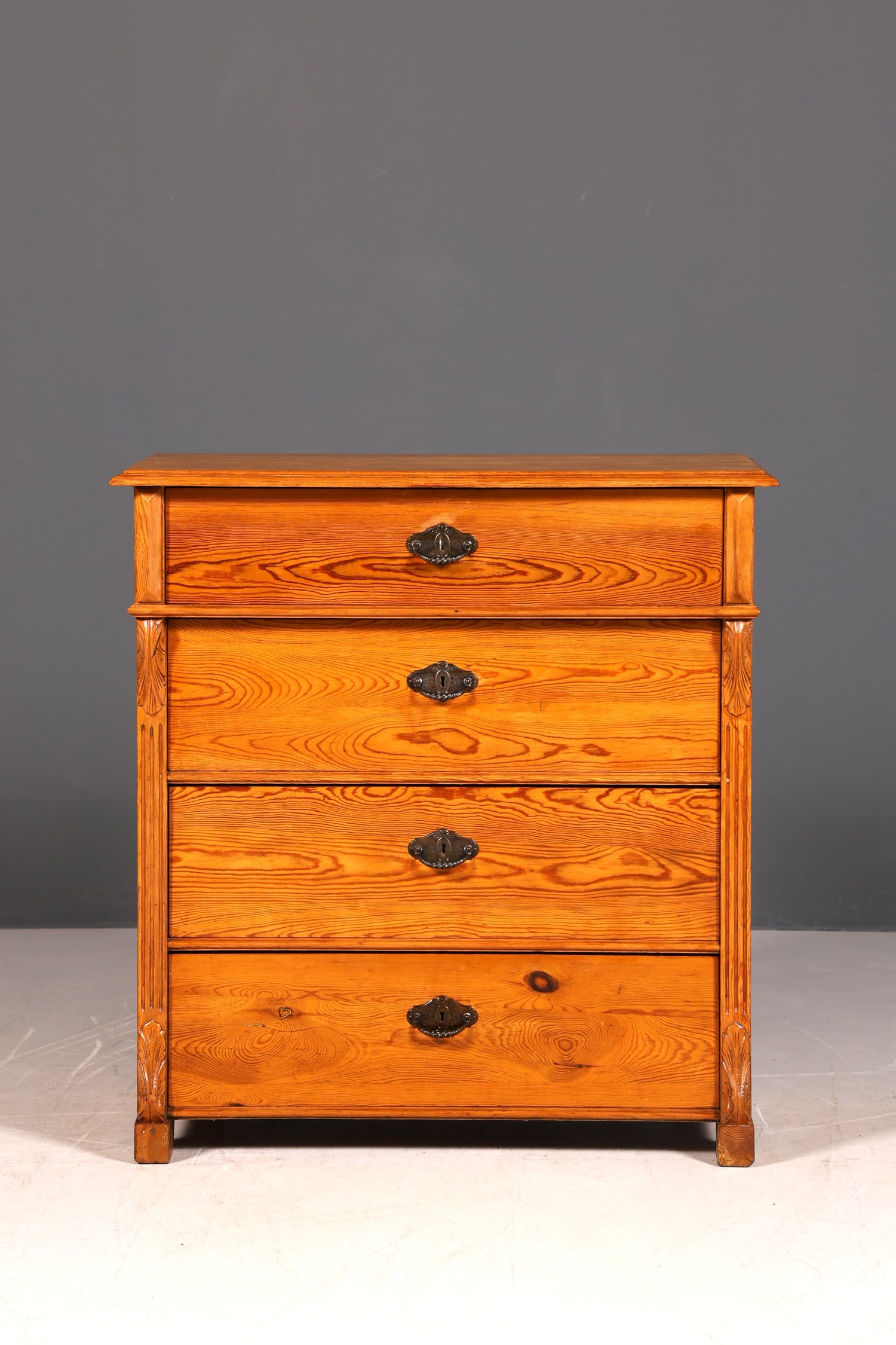 G197 Finish Wunderschöne Gründerzeit Kommode Jugendstil Antik Sideboard Schubladenkommode Wäschekommode (Kopie)