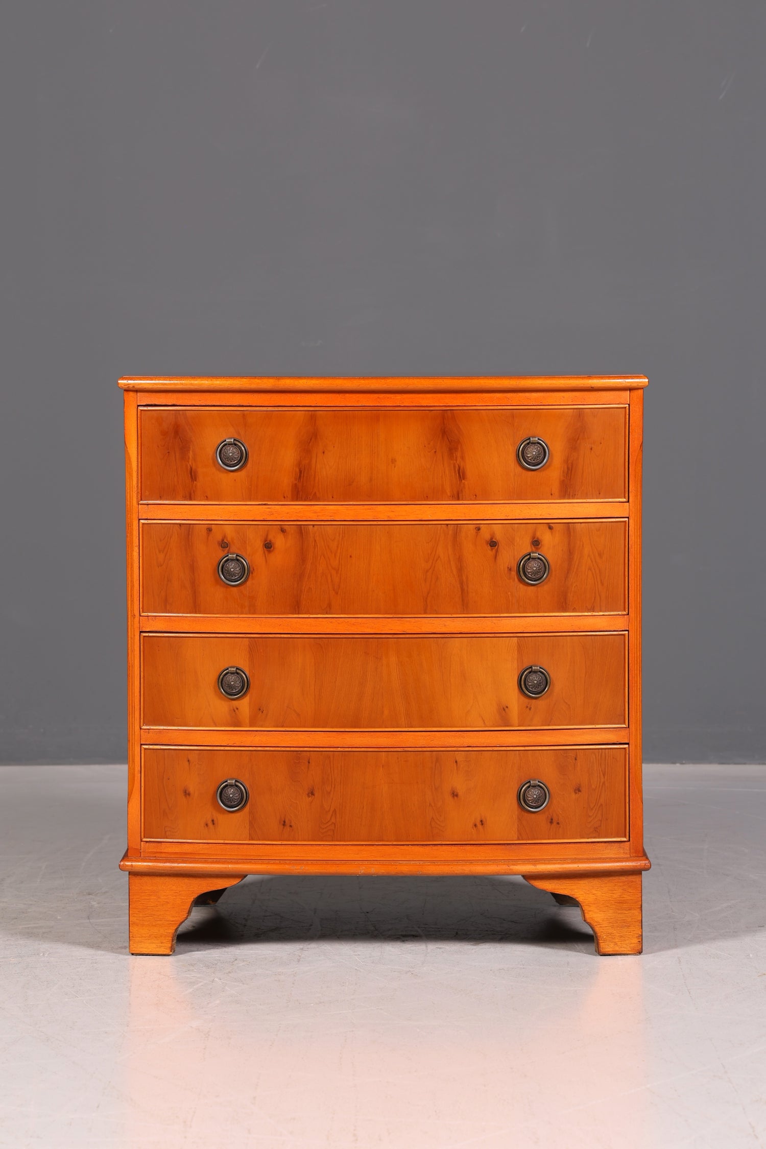 Traumhafte Englische Kommode Eibe Echt Holz Schrank 60er Jahre Sideboard Anrichte Vintage