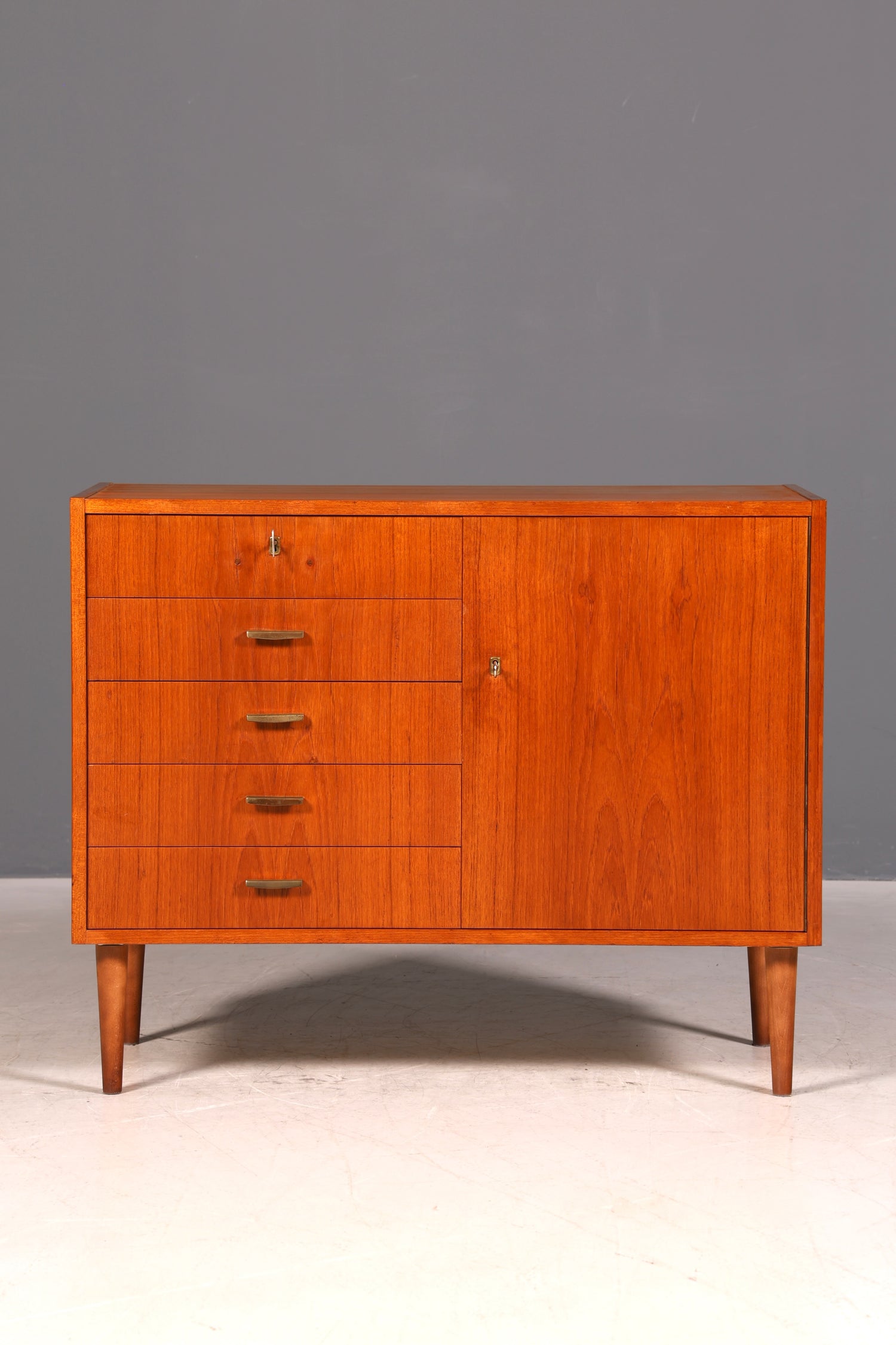 Traumhafte Mid Century Kommode echt Holz Sideboard Vintage Schubladen Kommode