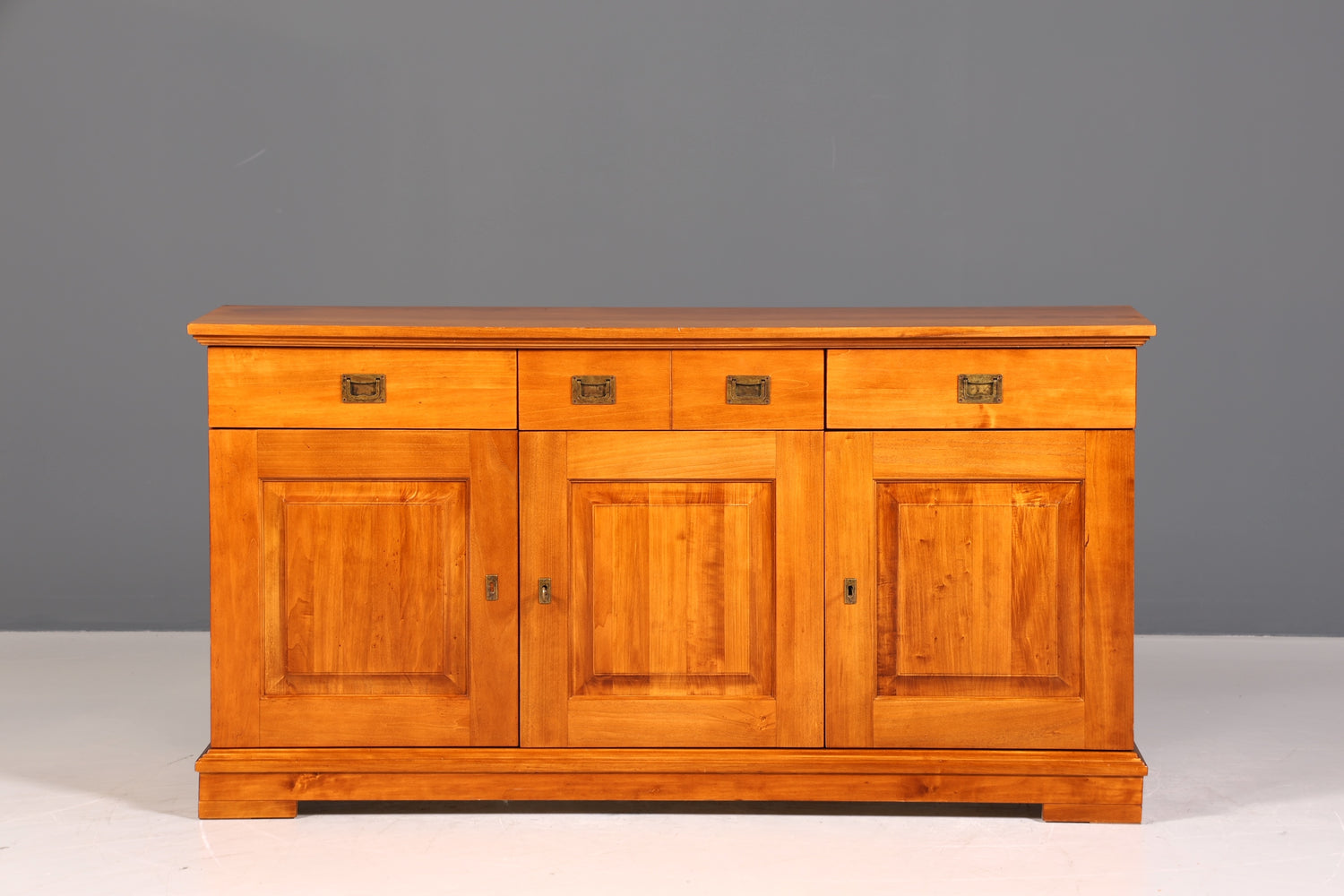 Wunderschönes Sideboard im Maritimen Stil Anrichte Englisch Schrank Kirschholz Kommode Landhausstil