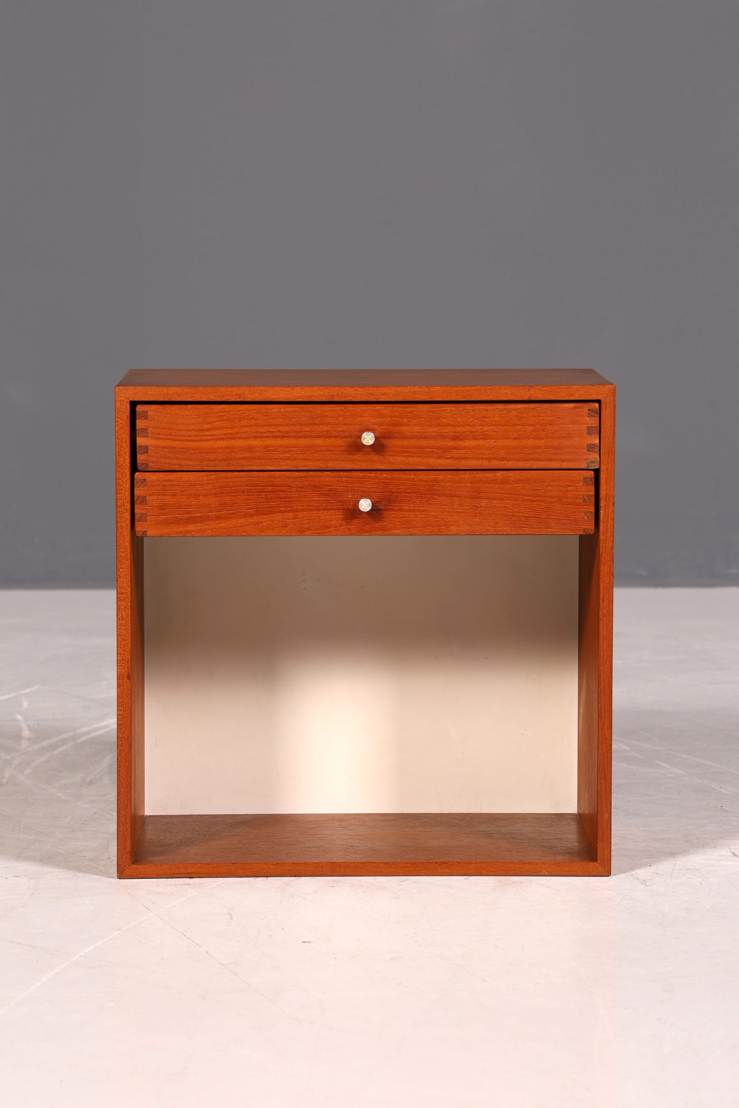 Wunderschöne Mid Century Teak Holz Nachttisch Danish Design Flurkommode Kommode 60s