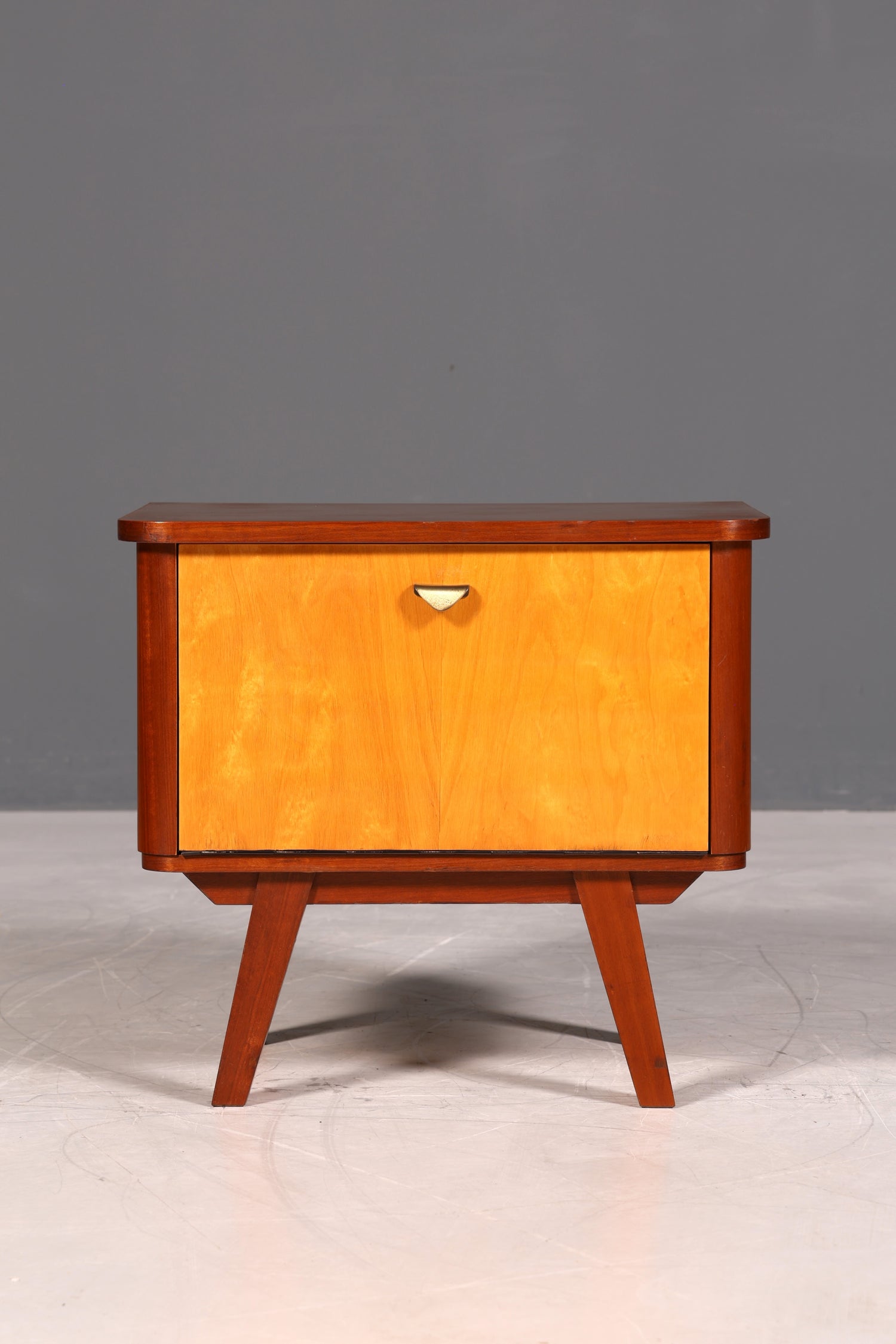 Schlichte Mid Century Kommode Vintage Klappschränkchen Danish Design Nachttisch