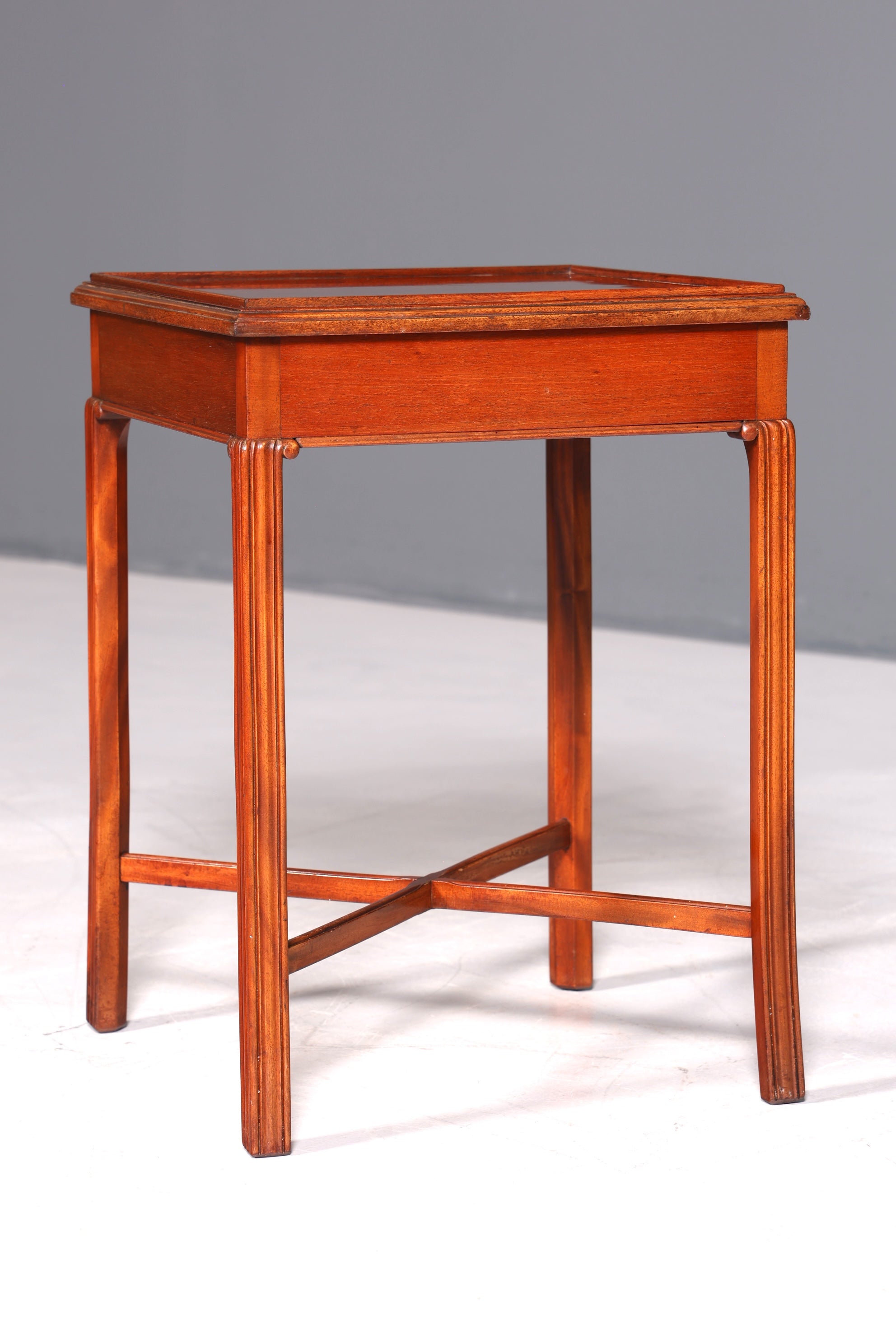 Traumhafter Englischer Tisch Beistelltisch Englisch Antik Stil Mahagoni Ablagetisch