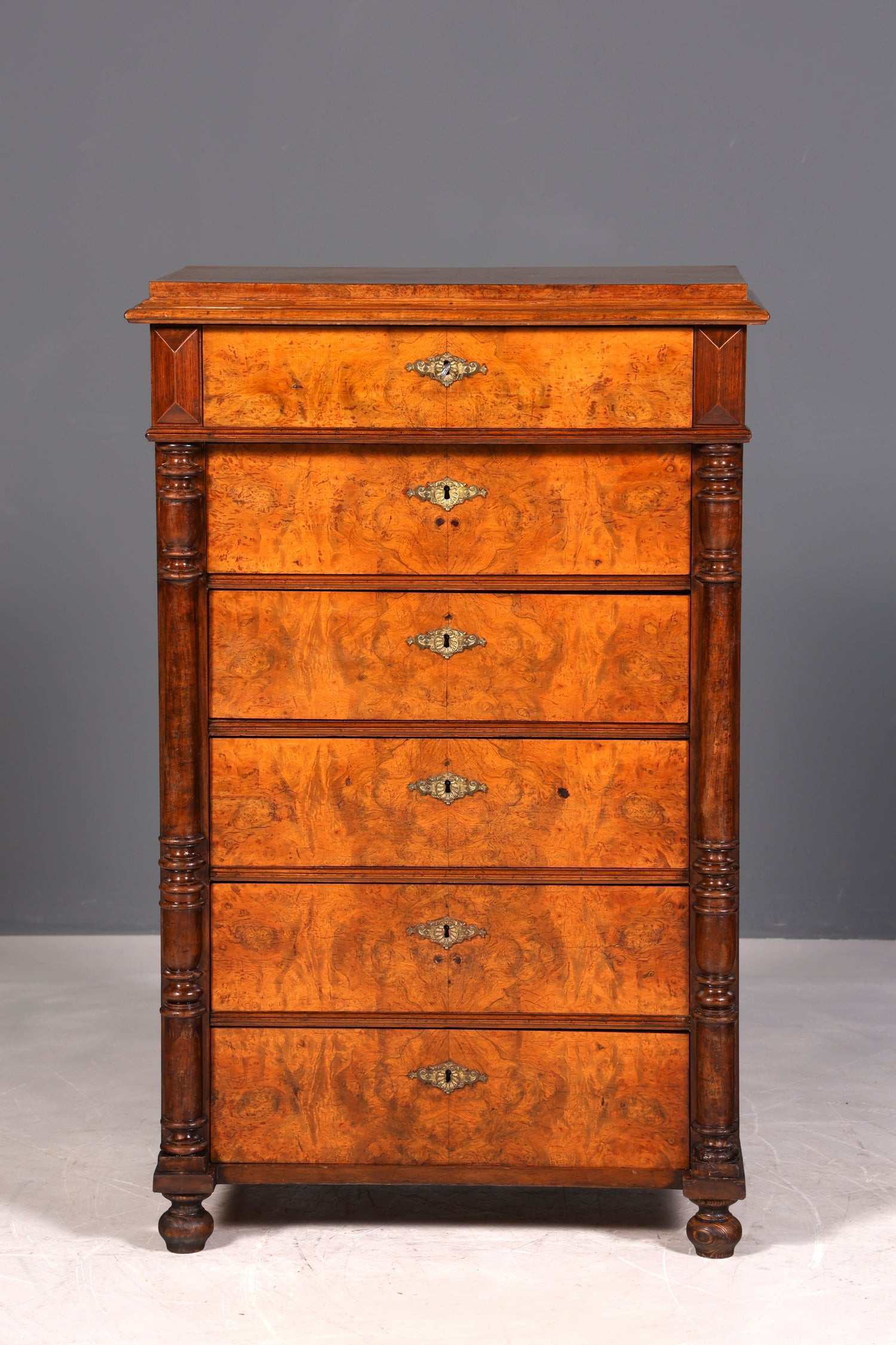 F951 Finish cm Wunderschöne Gründerzeit Kommode Jugendstil Vertiko Schubladenkommode Antik Wäschekommode