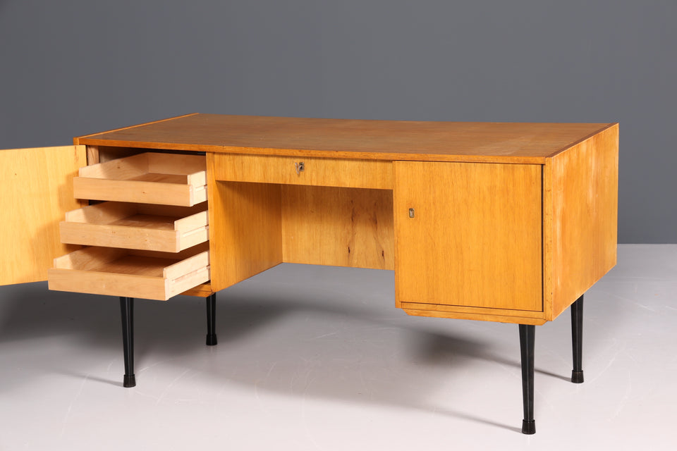 Schlichter Mid Century Schreibtisch Danish Design echt Holz Vintage Desk