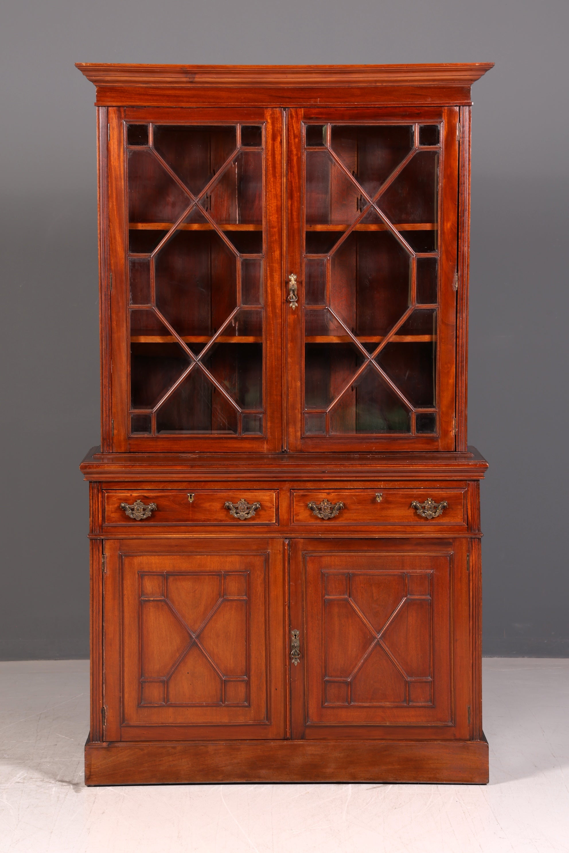 Beeindruckender Englischer Bücherschrank Mahagoni Vitrine Bibliothek Antik Glasvitrine Buffet