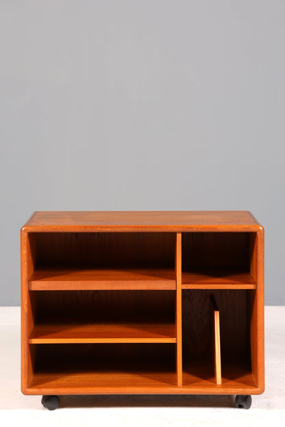 Original Mid Century &quot;Dyrlund&quot; Regal Beistelltisch Danish Design Teak Holz Regal TV Hifi Schrank 60s