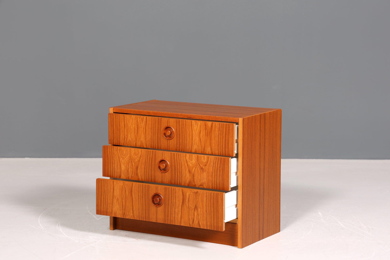 Wunderschöne Mid Century Kommode Vintage Flur Kommode 60s Schubladenkommode Nachttisch