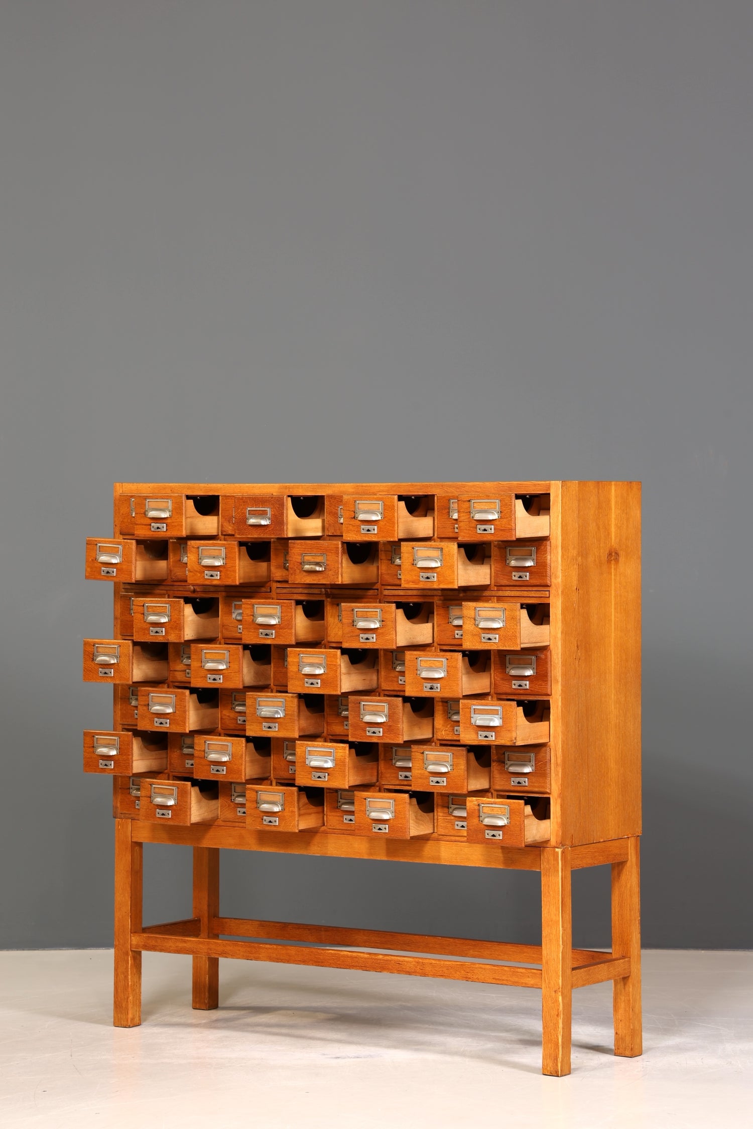 Wunderschöne Mid Century Kommode Vintage Bauhaus Apotheker Schrank Retro Schubladenkommode