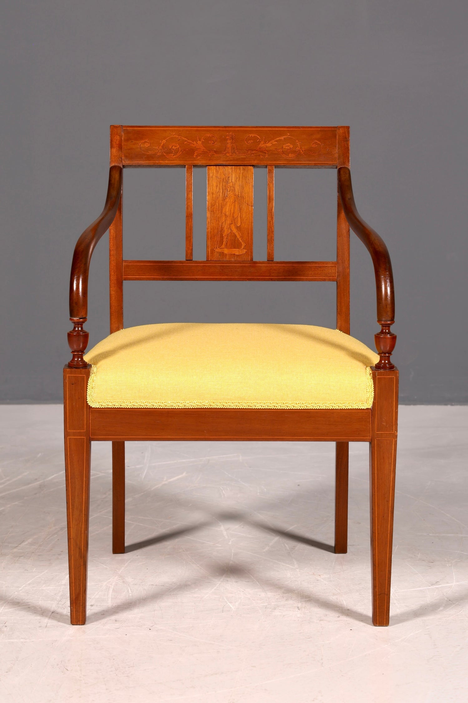 G202 Finish Wunderschöner Englischer Stuhl UK Küchenstuhl Antik Stil Sekretär Stuhl Polsterstuhl (Kopie 3)