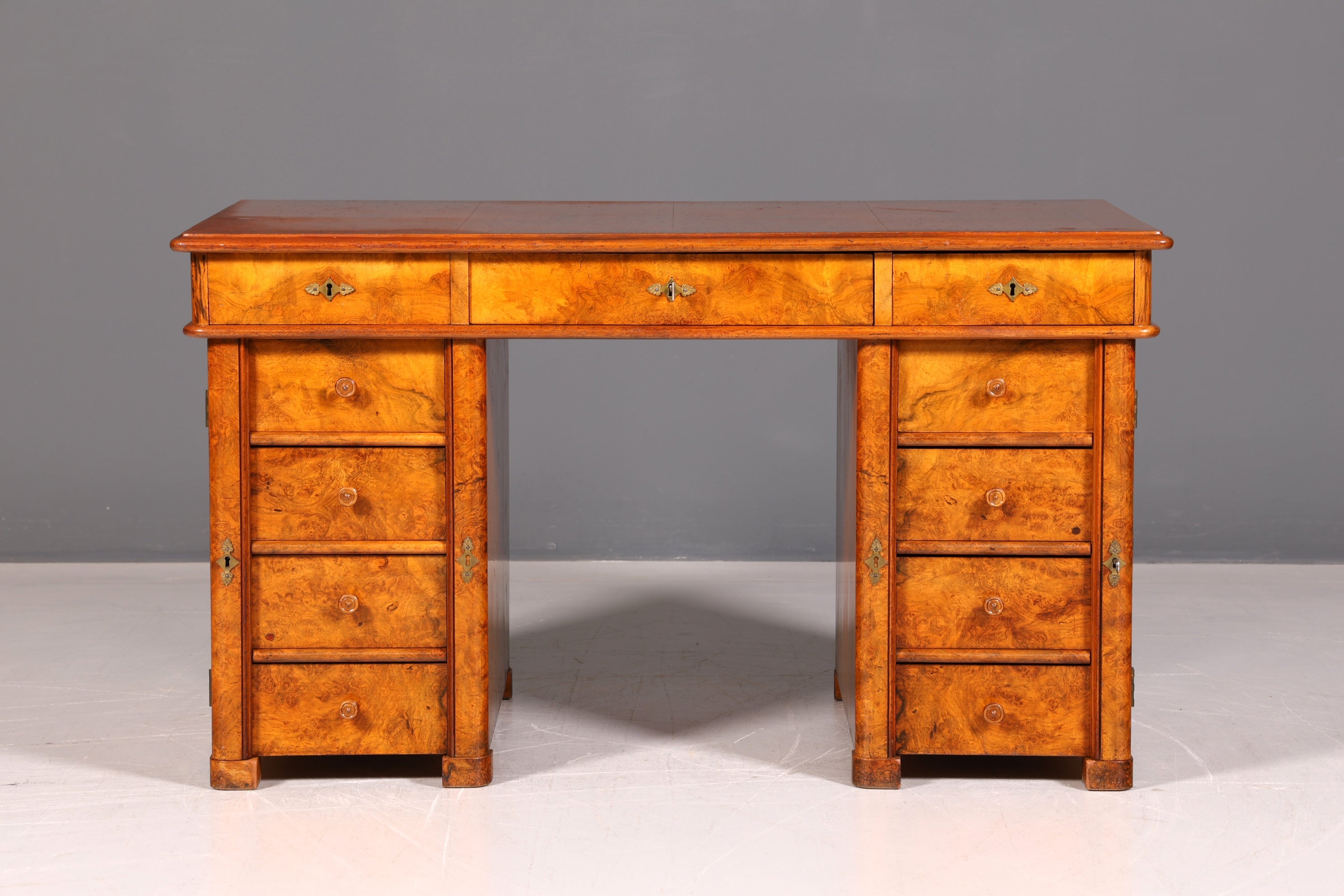 Wunderschöner Art Deco Schreibtisch Nussbaum Antik Massiv Holz Bürotisch Office Table Vintage