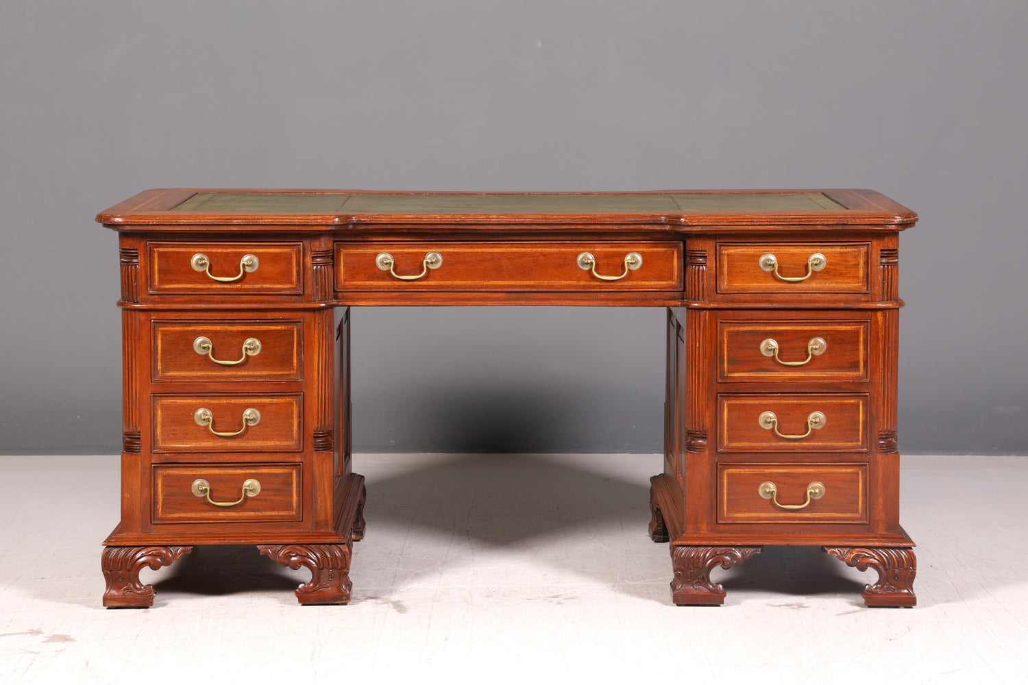 Wunderschöner Englischer Schreibtisch echt Lederauflage Bürotisch Office Desk Antik Vintage