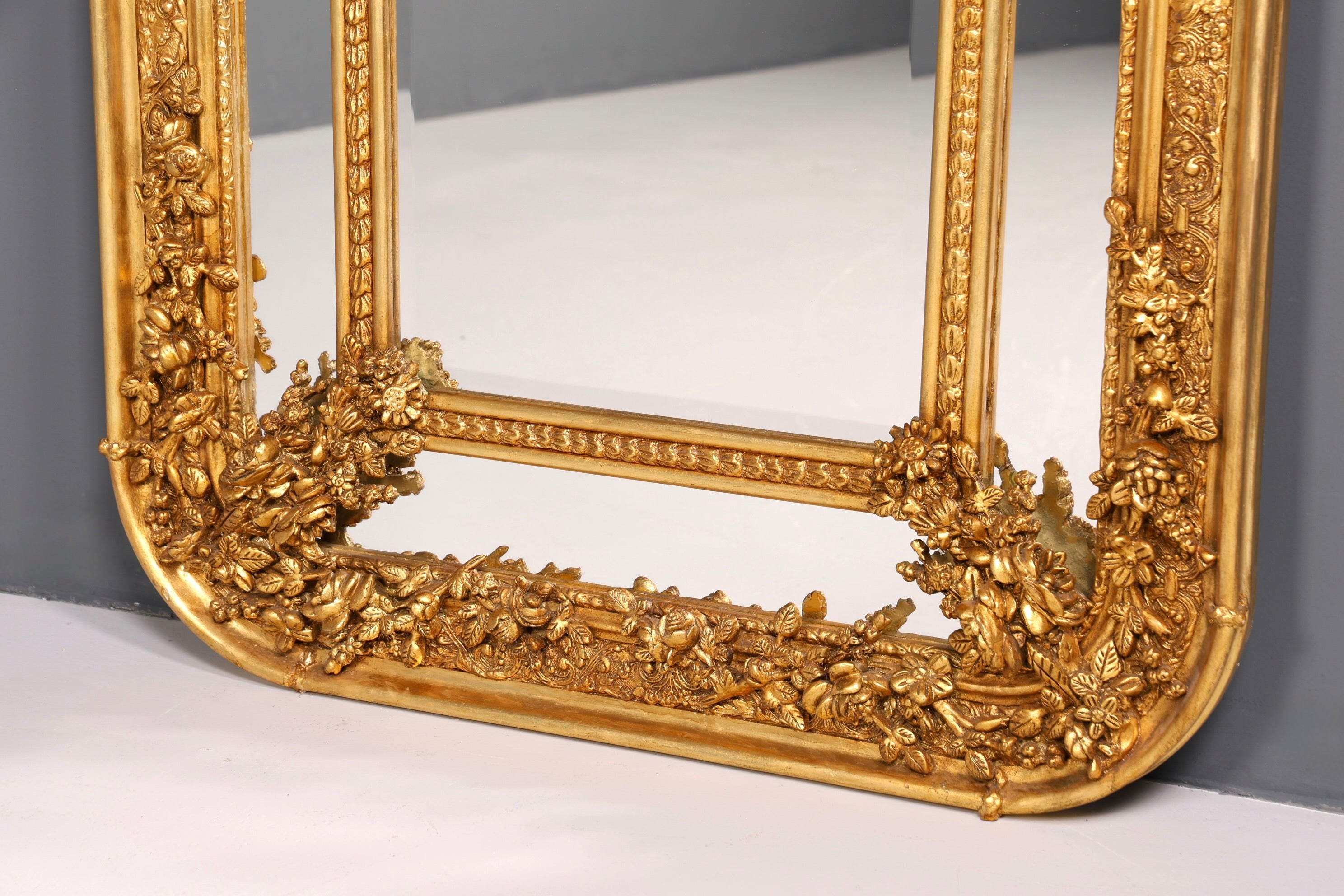 Aussergewöhnlicher Prunk Barock Stil Standspiegel Antik Stil Gold Ornament Flurspiegel Spiegel