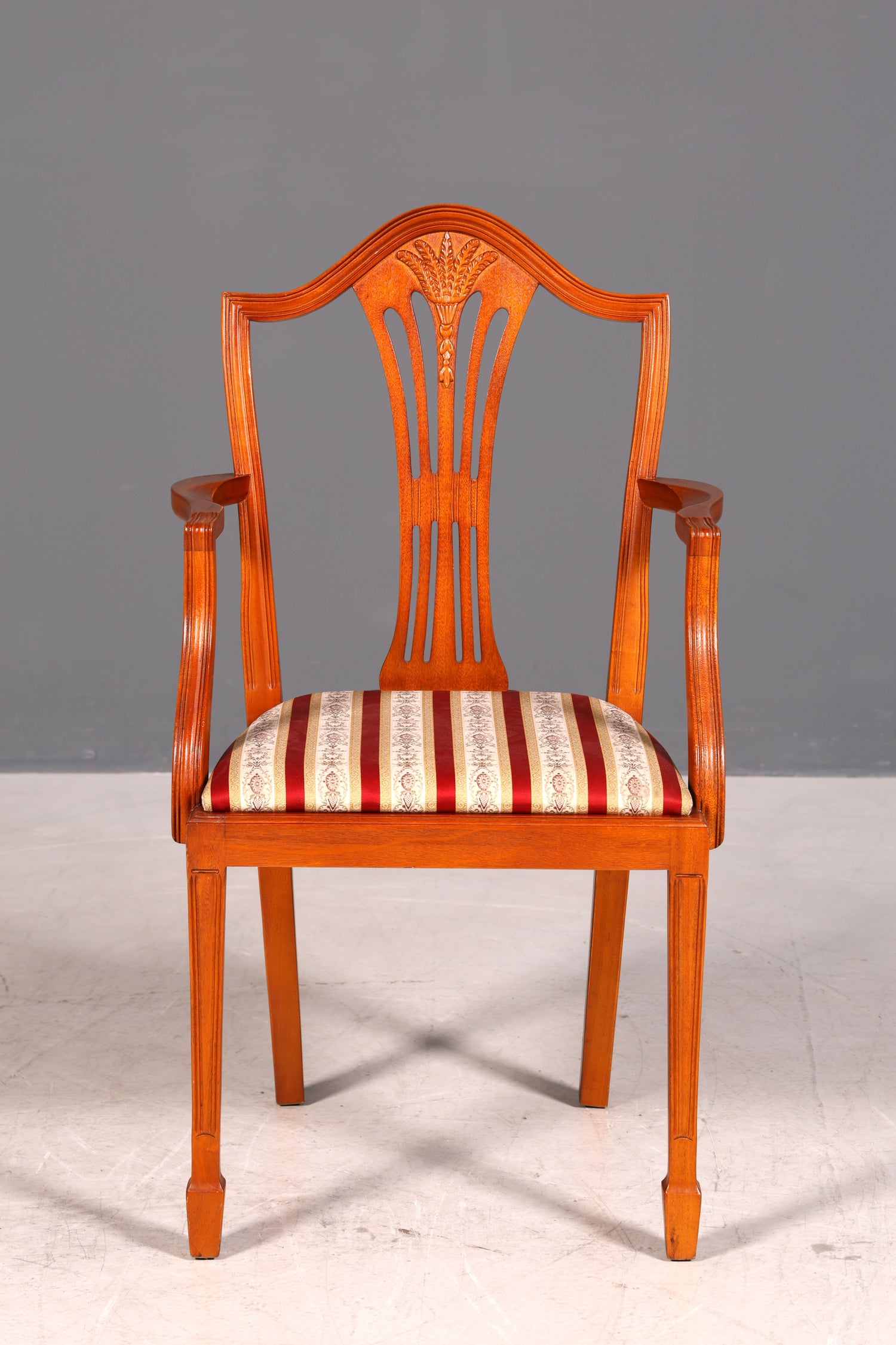 Edler Englischer Stuhl im Hepplewithe Stil Englisch Armlehnstuhl Dining Chair Küchenstuhl Sekretär Stuhl