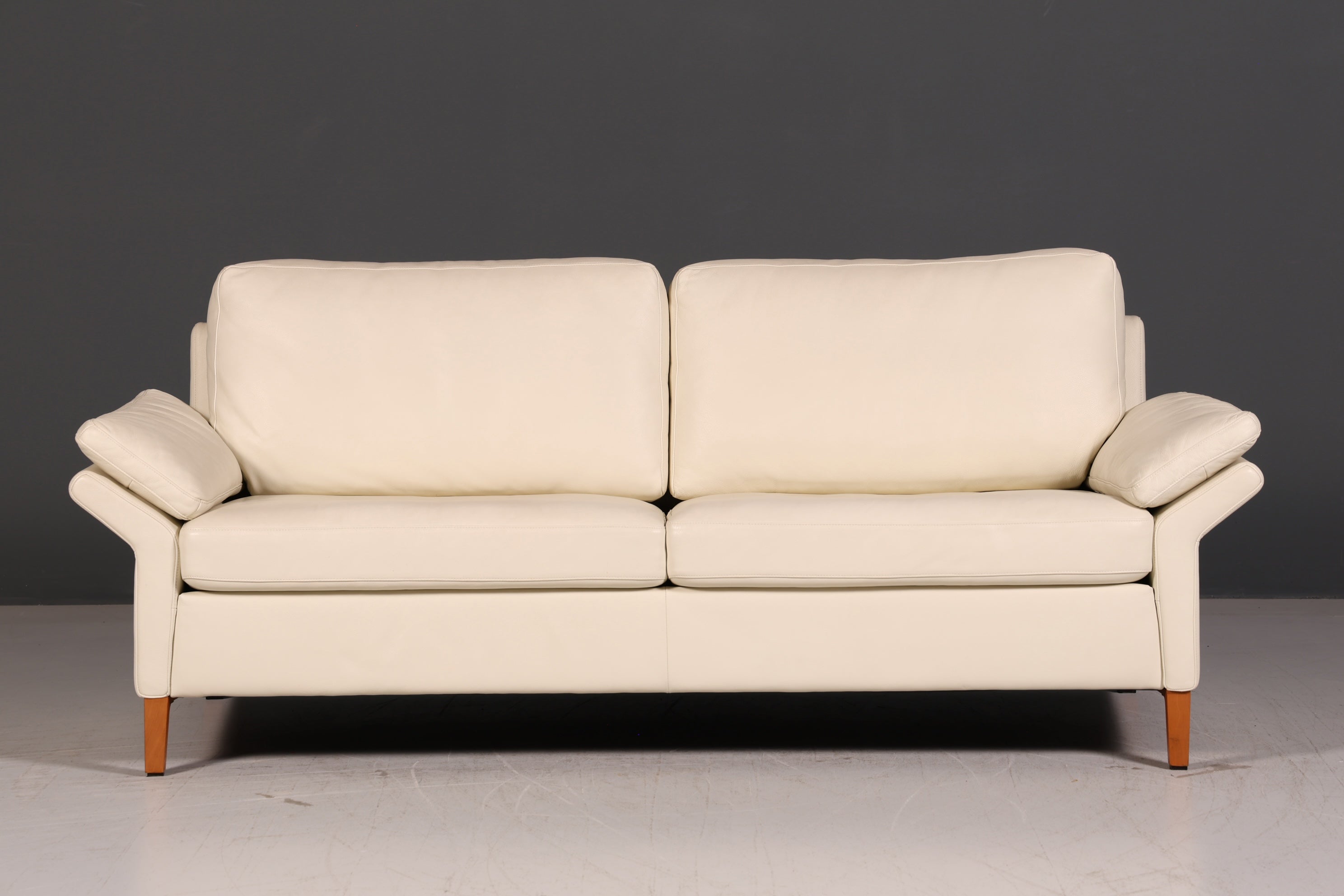 Wunderschönes Original Rolf Benz Sofa Modell 3300 Creme Echtleder 2-Sitzer Couch Designer Ledersofa