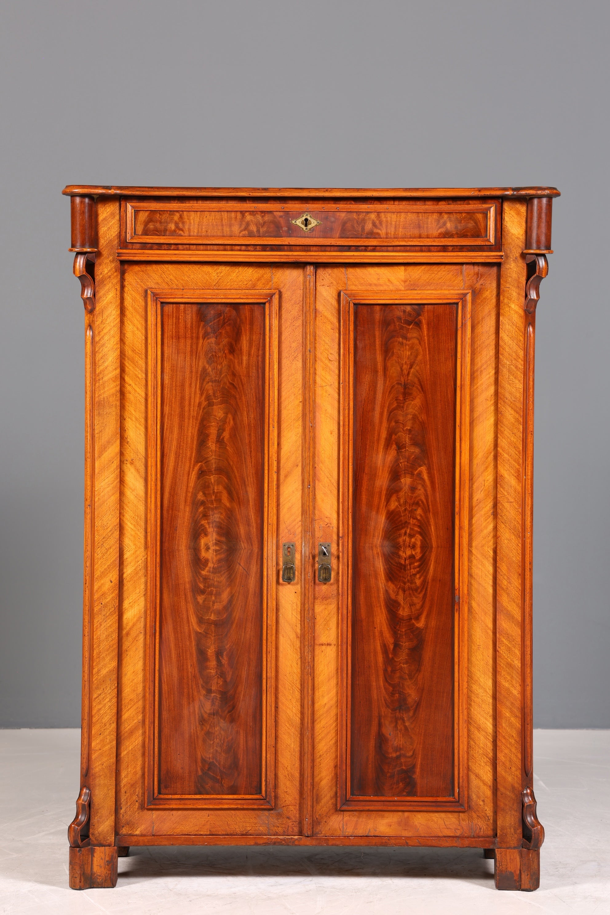 Traumhafter Louis Philippe Schrank um 1880 Gründerzeit Vertiko Highboard Schrank