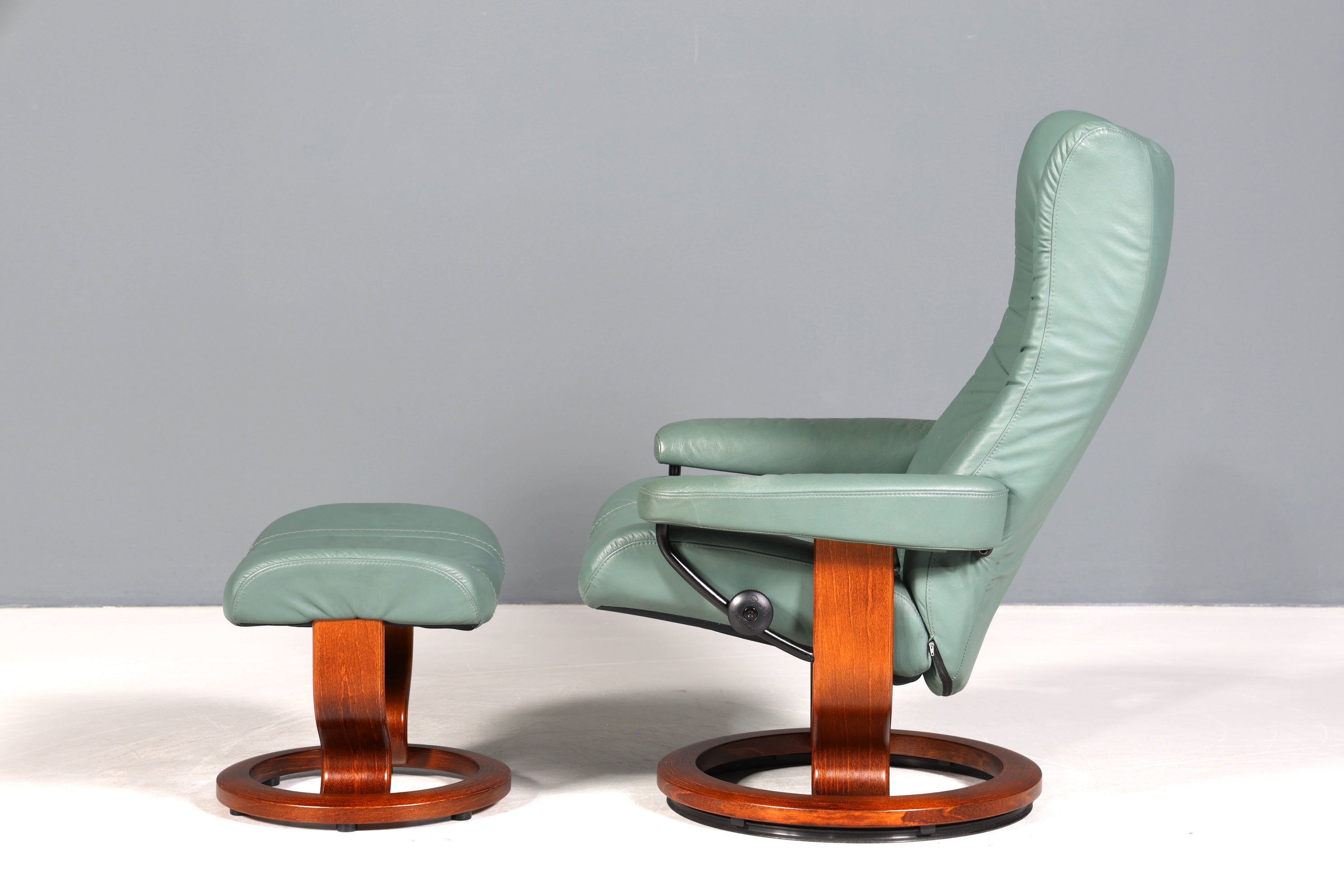Original Stressless Ekornes Relax Sessel mit Hocker echt Relaxsessel Leder Komfort Design Holz