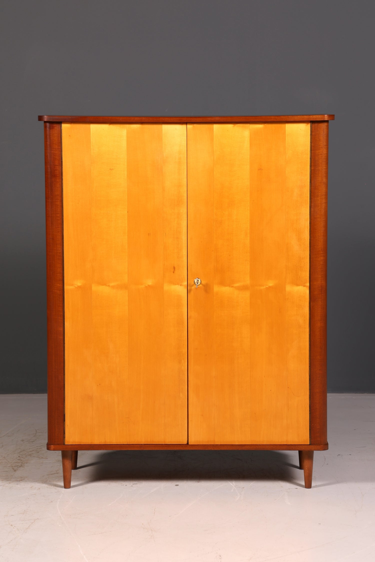 Wunderschöner Mid Century Schrank 60er Jahre Wäscheschrank Aktenschrank Kommode Vertiko Highboard Vintage