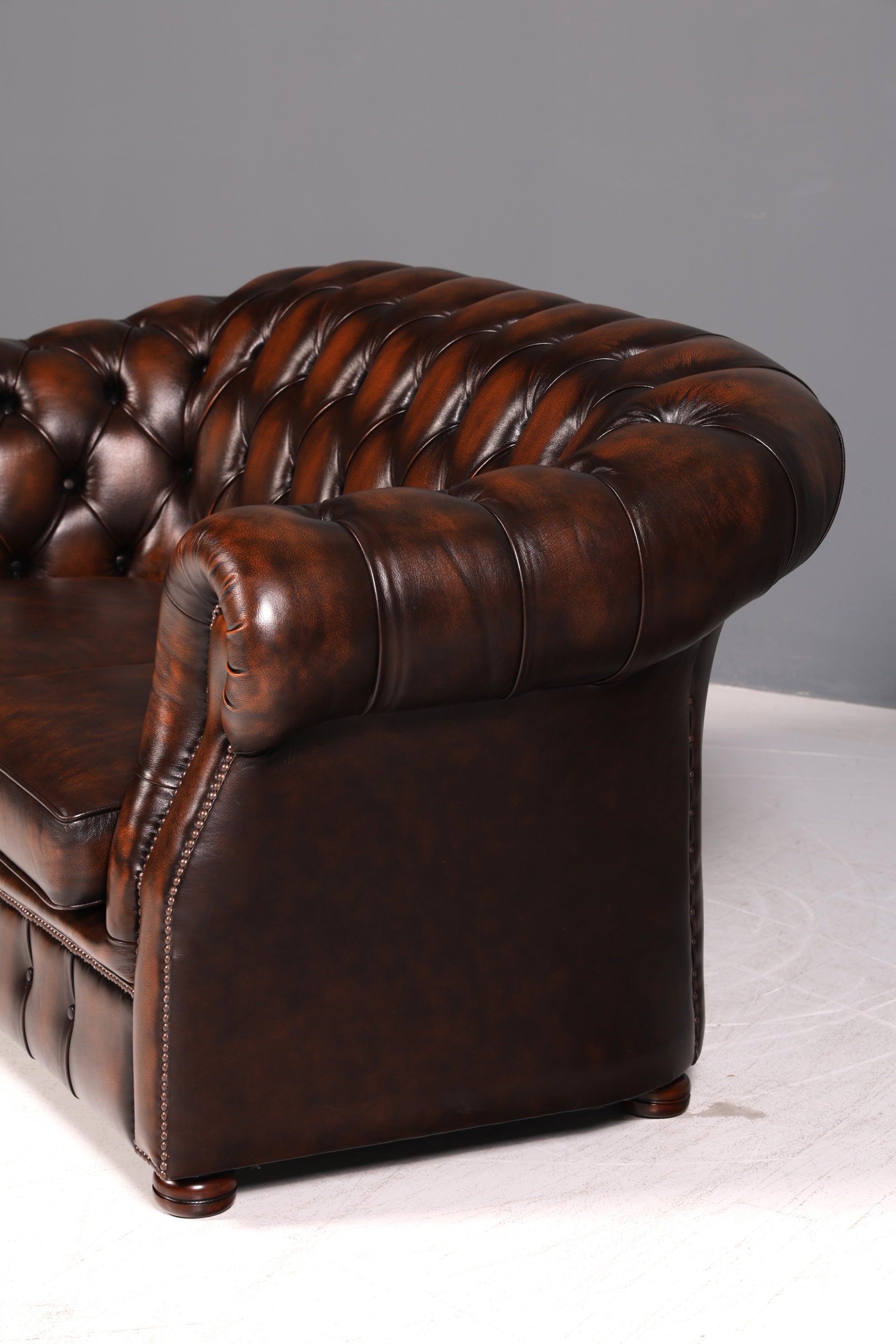 Wunderschöne Original Chesterfield Centurion 2-Sitzer Couch Echt Leder Sofa Englisch UK Ledersofa Antik