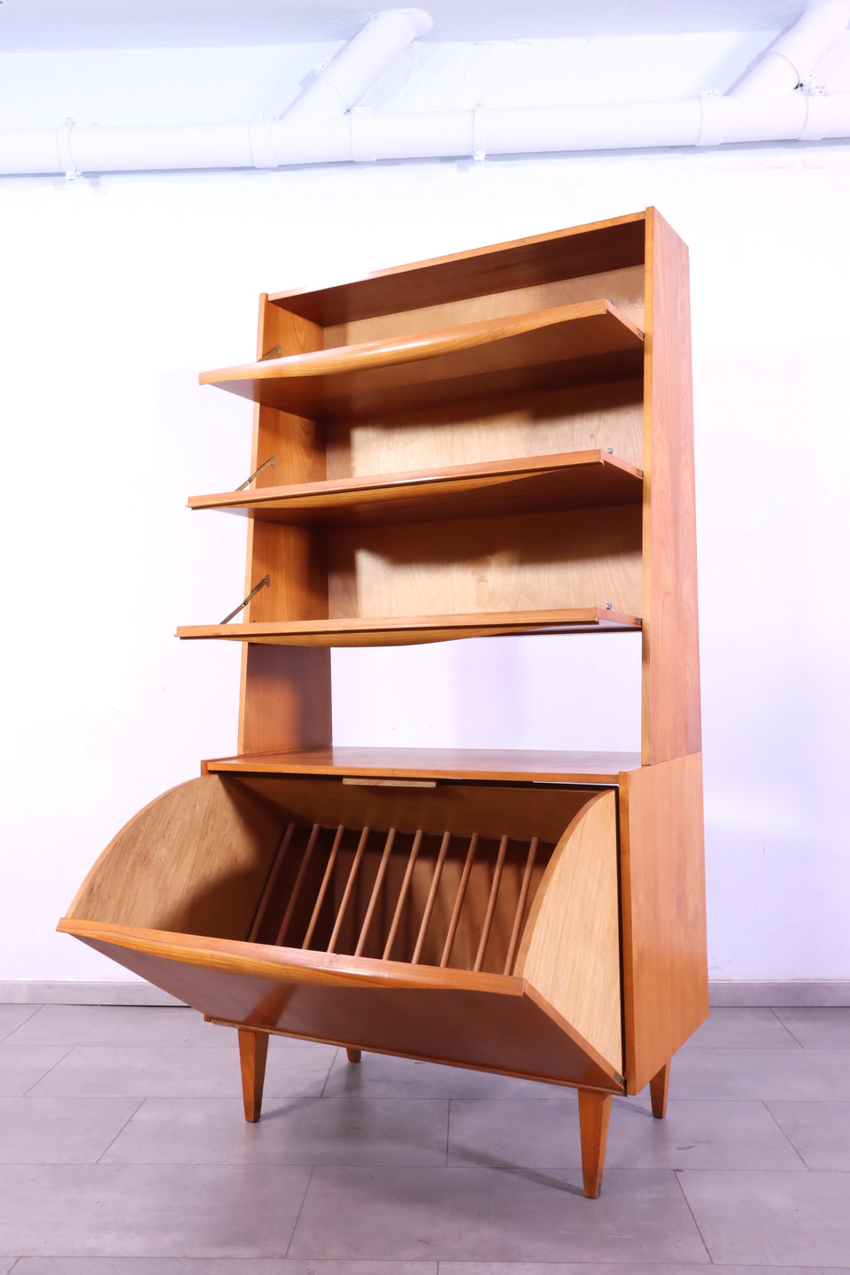 Schlichter Hellerau Mid Century Highboard Retro Regal VEB Klappschrank