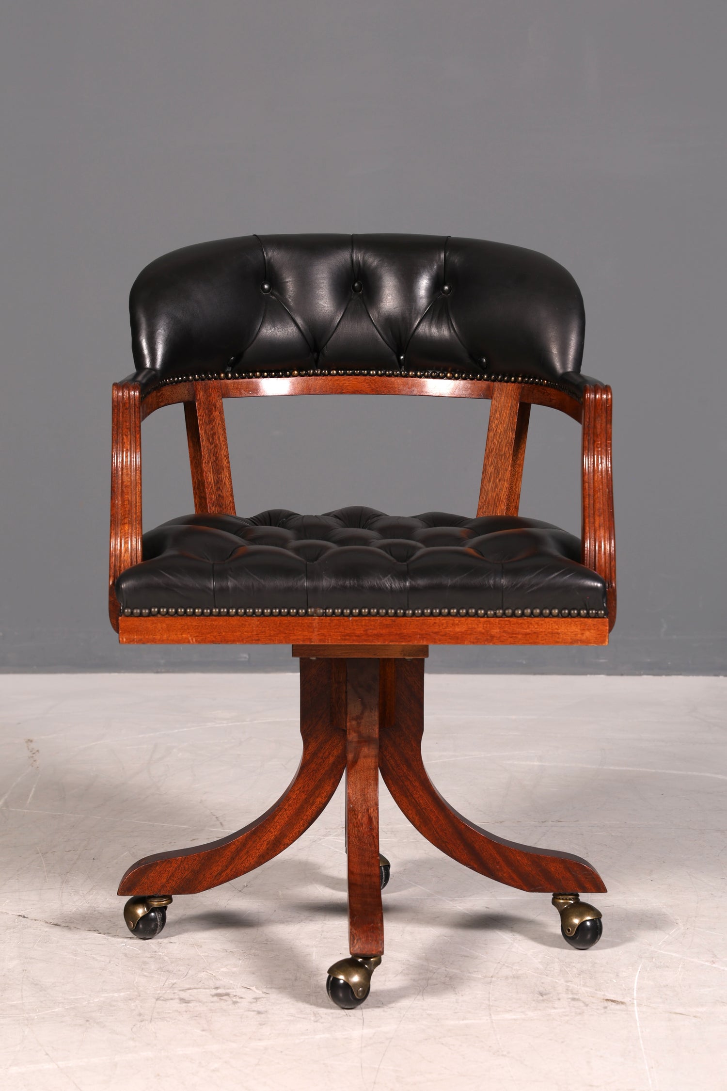 Wunderschöner Englischer Bürostuhl Captain Chair Englisch echt Leder Sessel Bürosessel