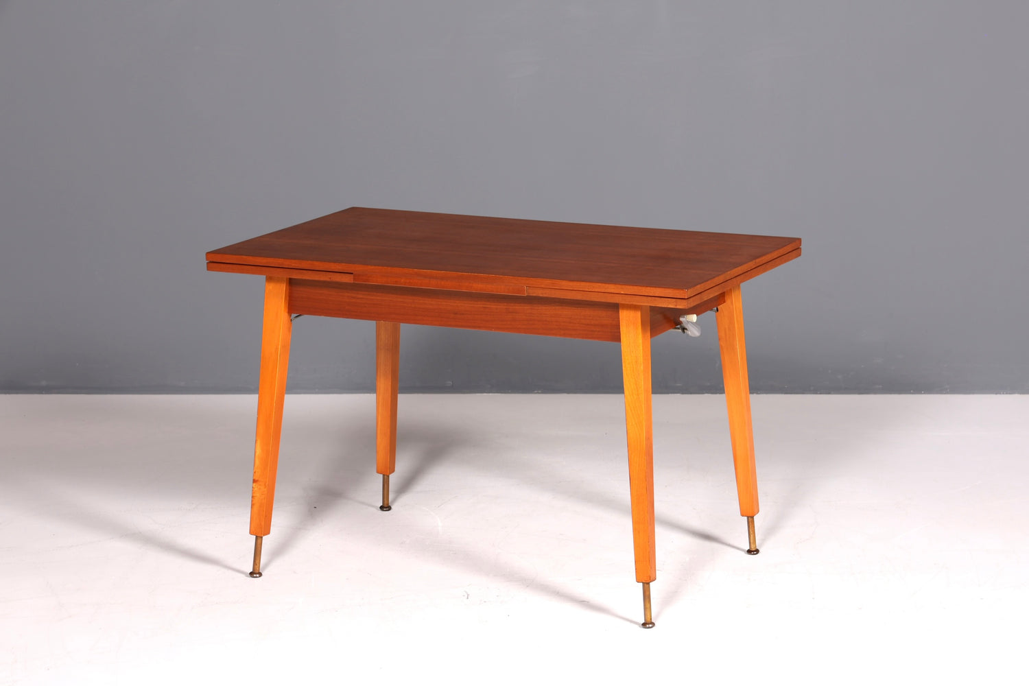 Traumhafter Mid Century Küchentisch Vintage Tisch ausziehbar und höhenverstellbar Esszimmer Tisch