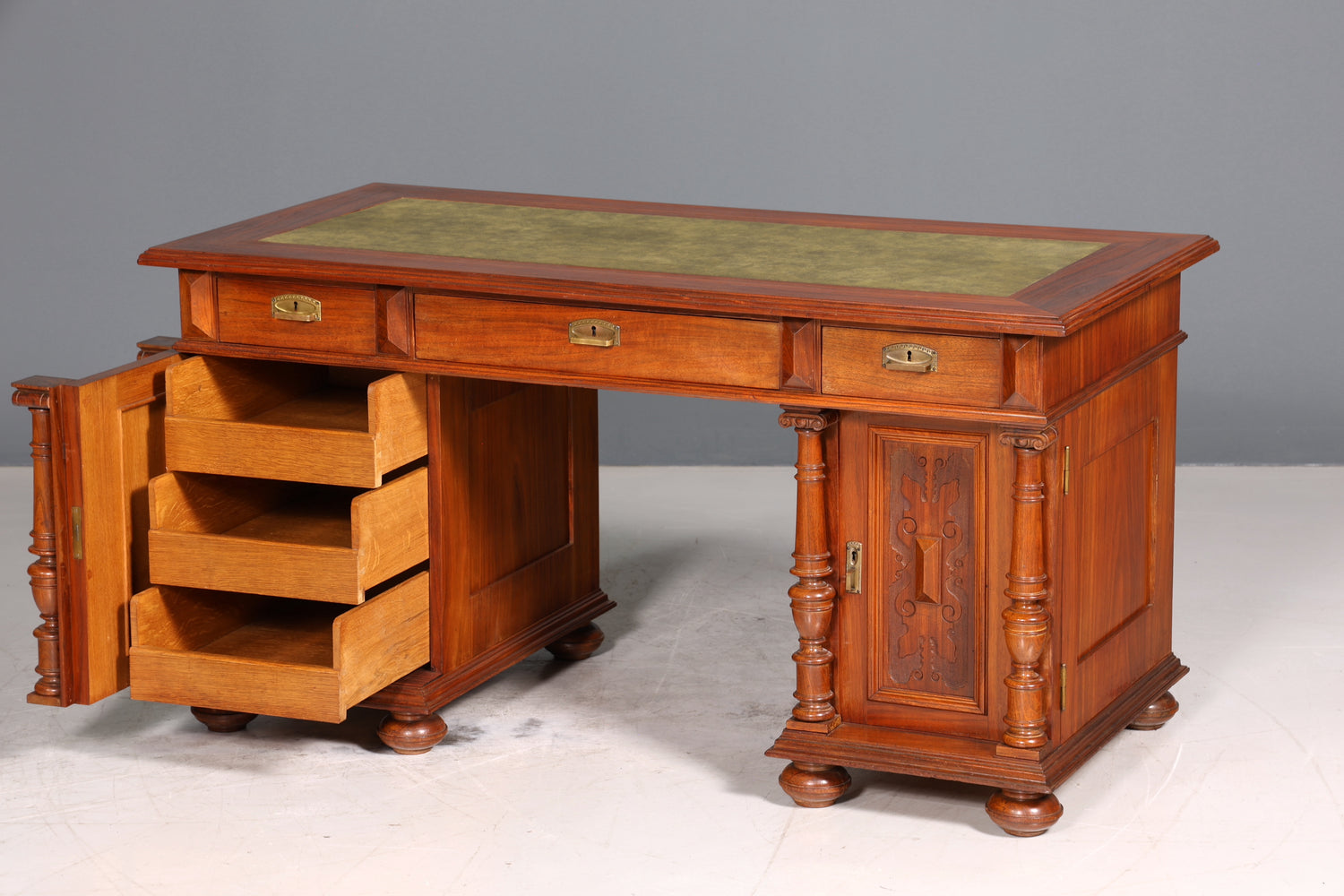 Wunderschöner Gründerzeit Schreibtisch Jugendstil Bürotisch echt Holz Antik Office Desk Herrenzimmer