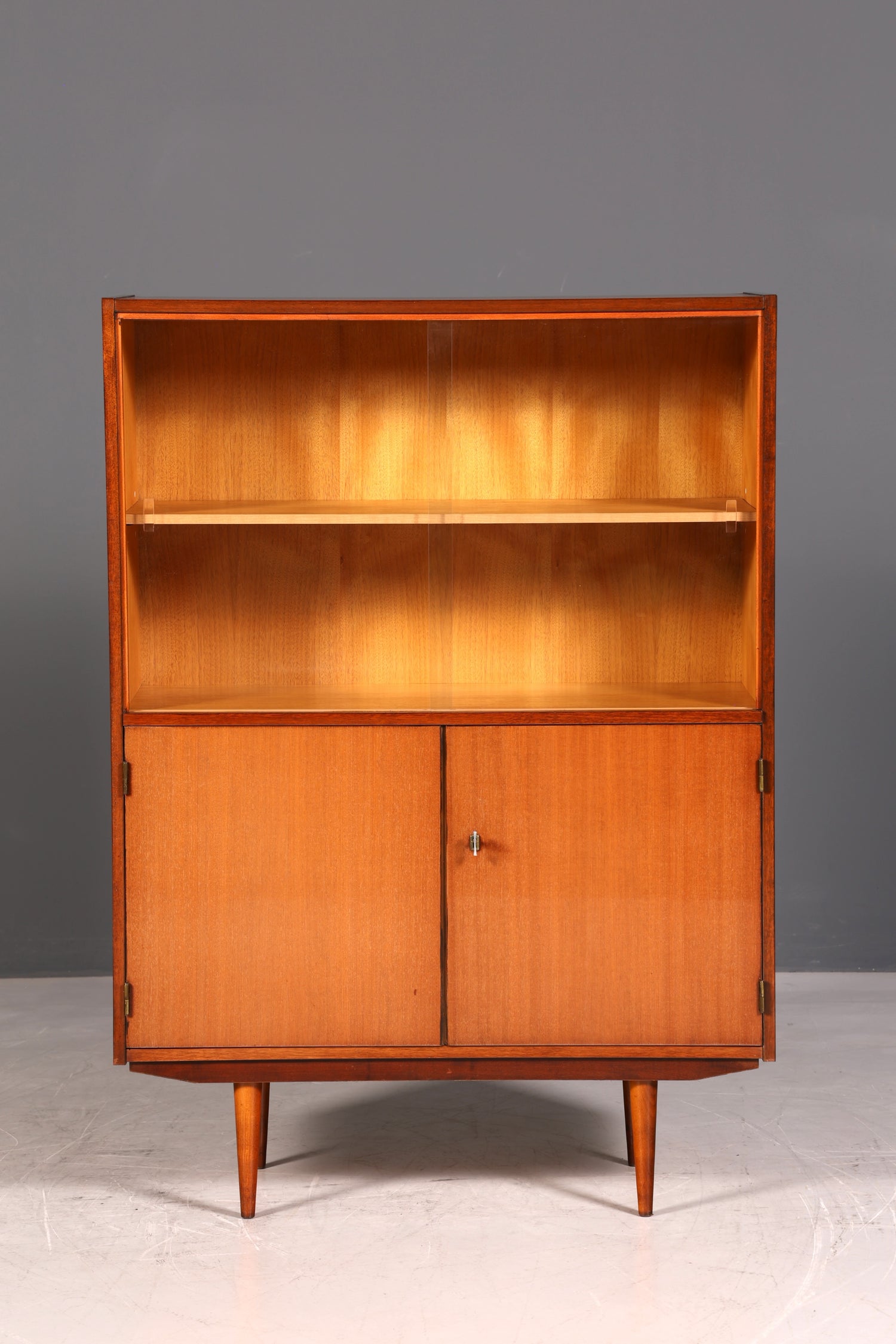 G142 Finish Wunderschöne Mid Century Vitrine Vintage Regal Retro Bücherregal VEB Bookshelf