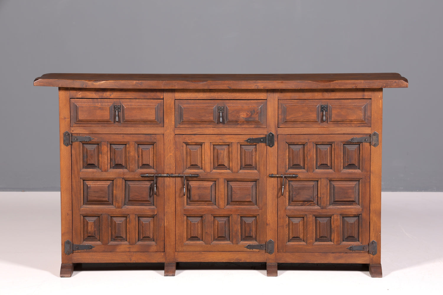 Wunderschönes Spanisches Sideboard echt Holz Schrank Kommode rustikales Buffet