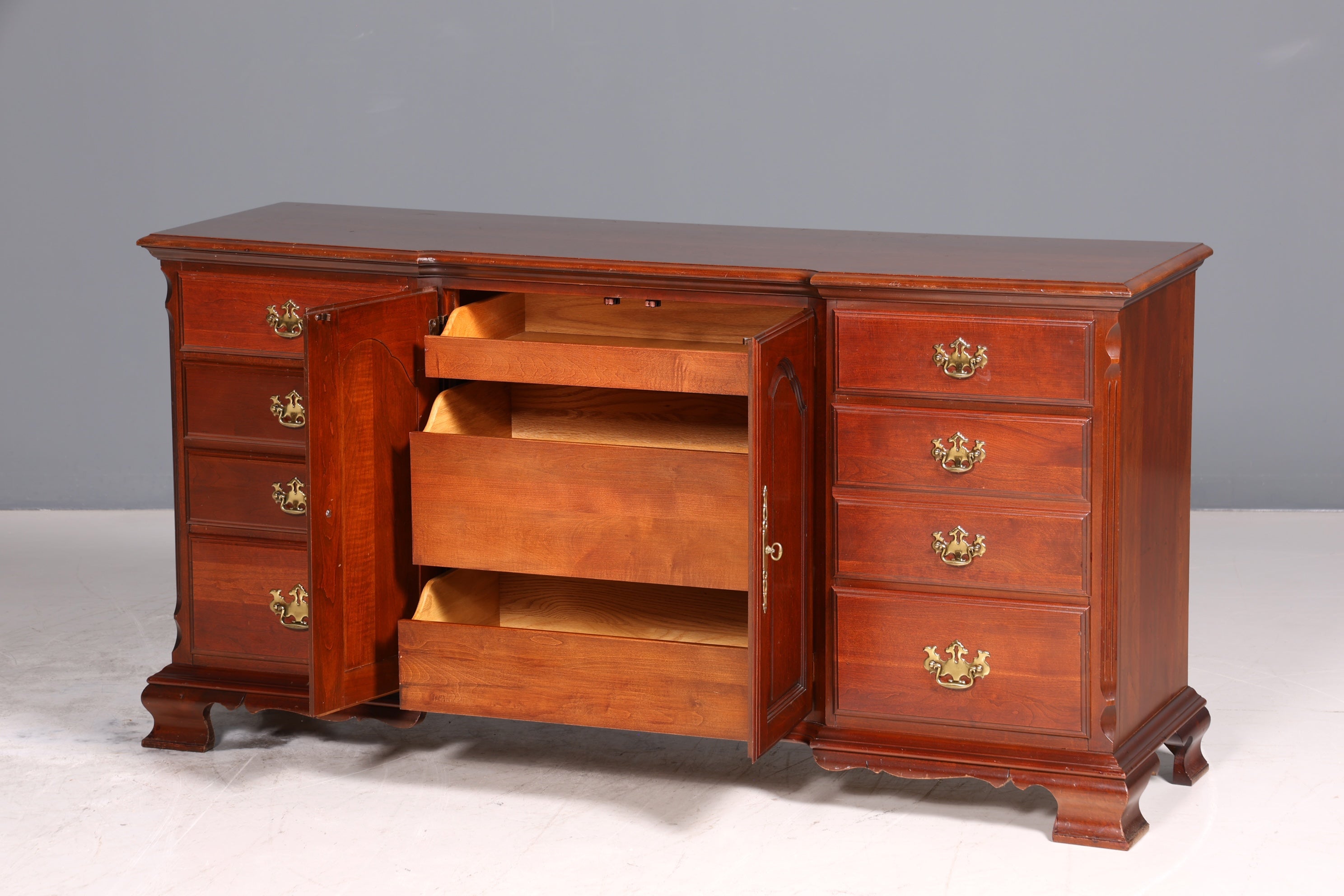 Wunderschönes Sideboard der Marke Pennsylvania House Antik Stil Schrank Kommode USA Anrichte Schubladenkommode