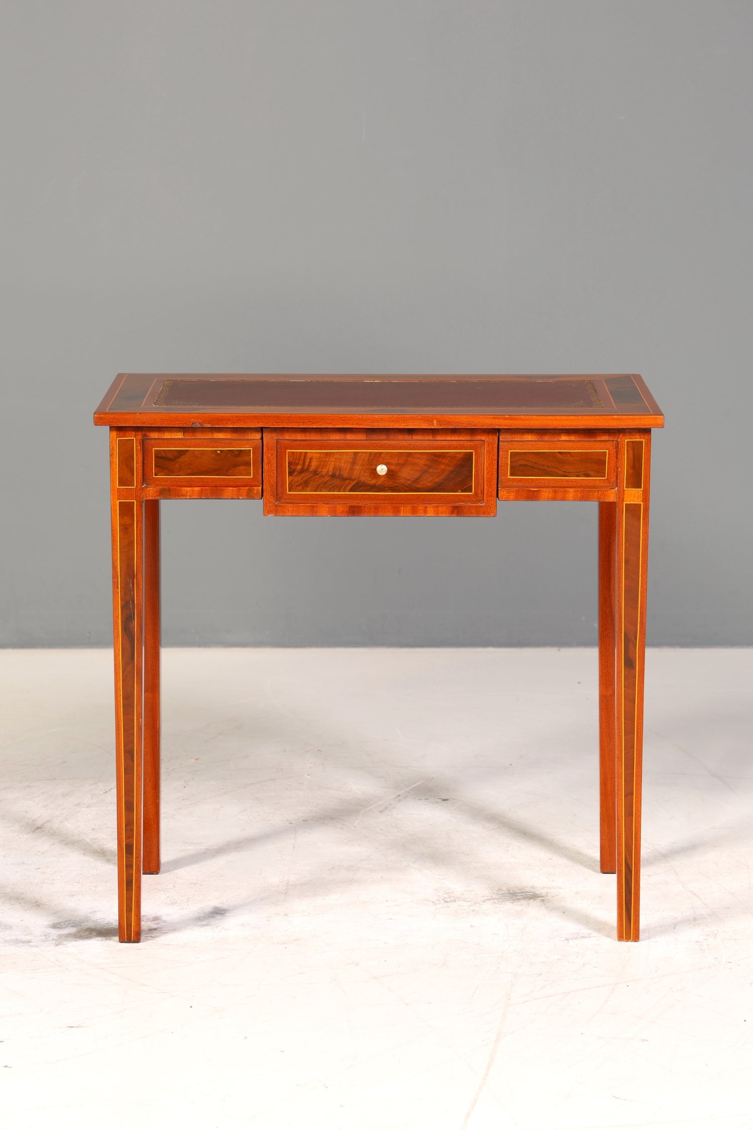 Wunderschöner filigraner Schreibtisch French Desk Antik Stil Bürotisch