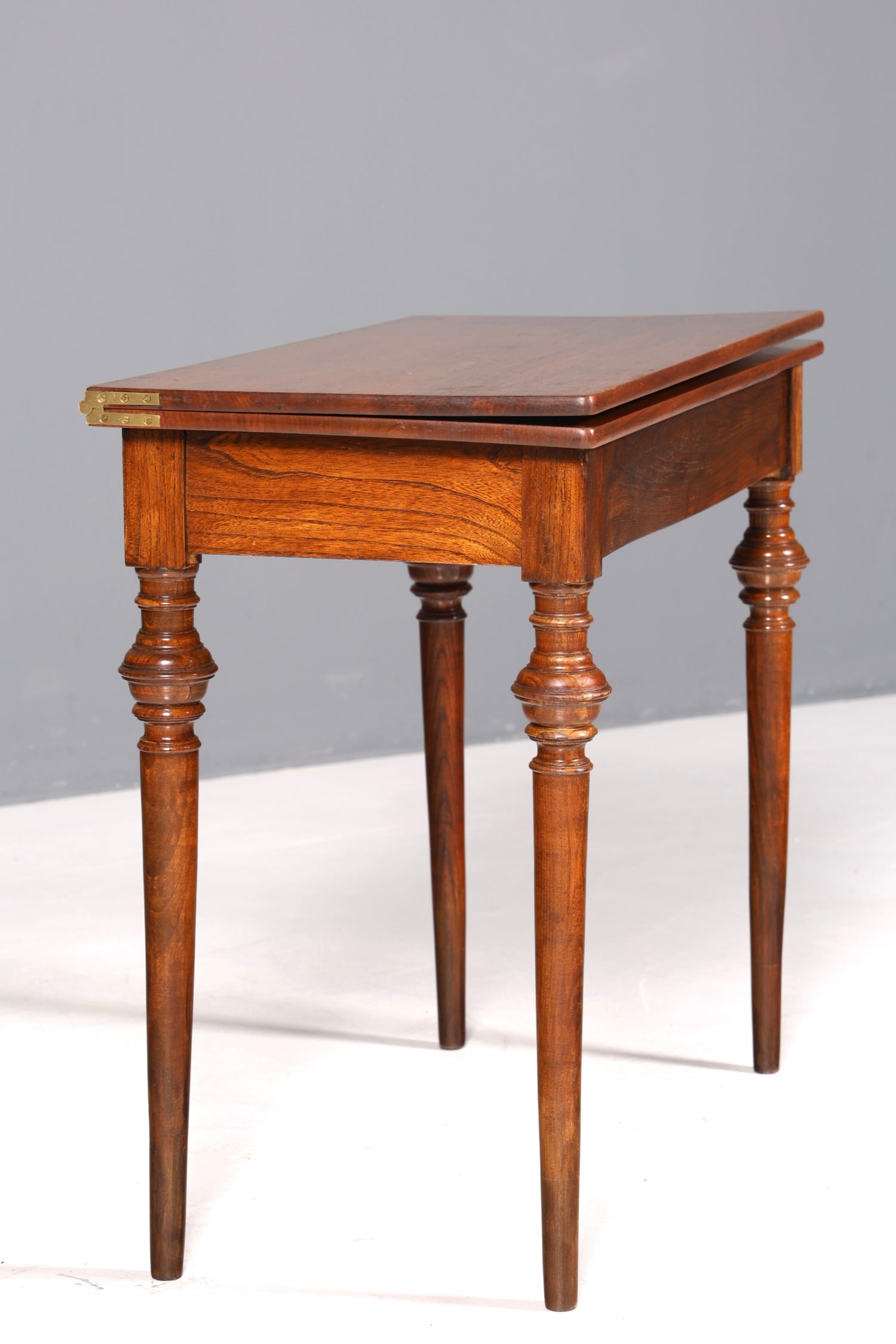 Traumhafter Gründerzeit Tisch ausklappbarer Konsolentisch Esstisch echt Holz Antik Spieltisch Küchentisch