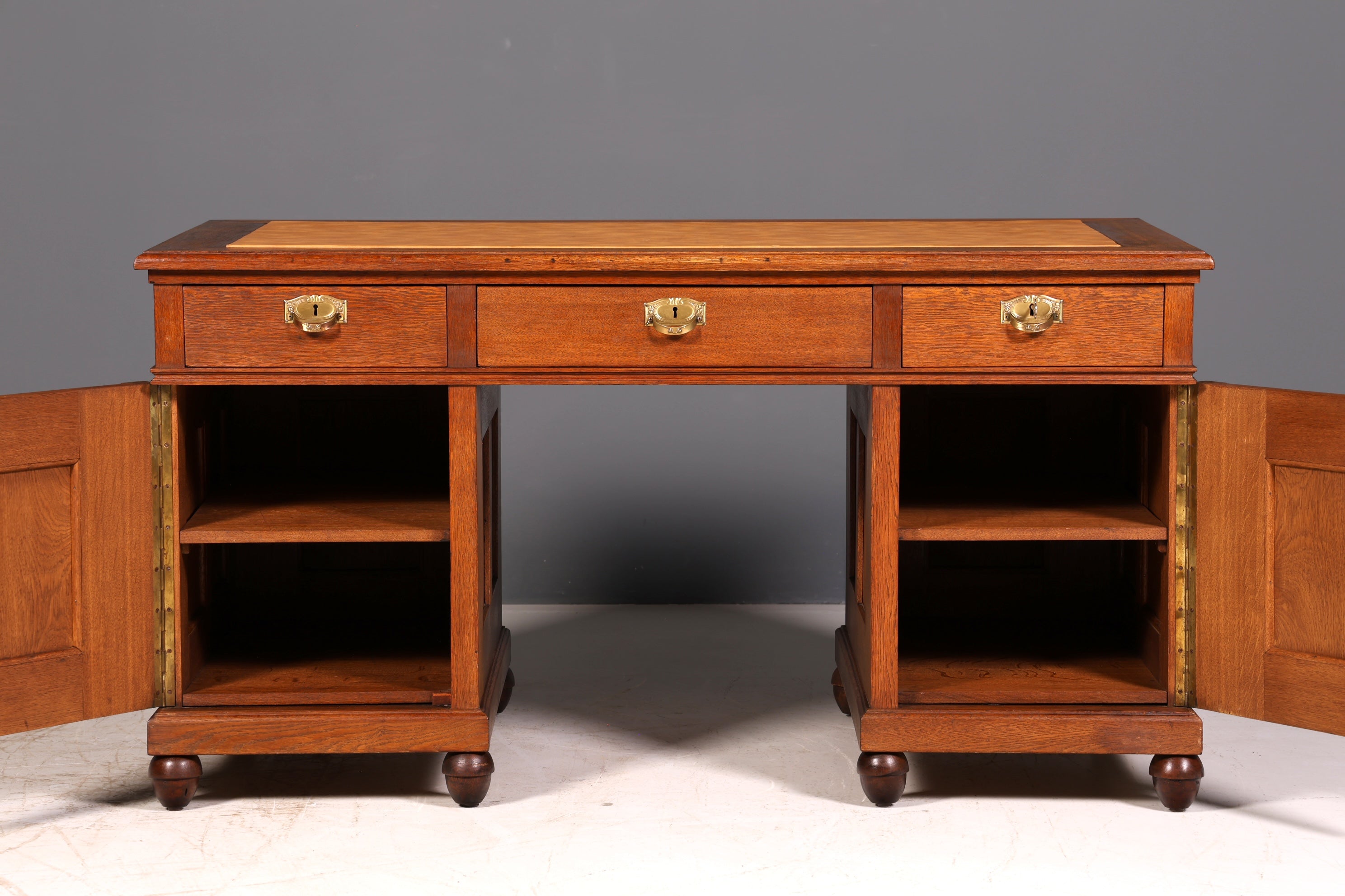 Traumhafter Jugendstil Schreibtisch Eiche Gründerzeit Bürotisch Echt Holz Desk Office Table Antik Vintage