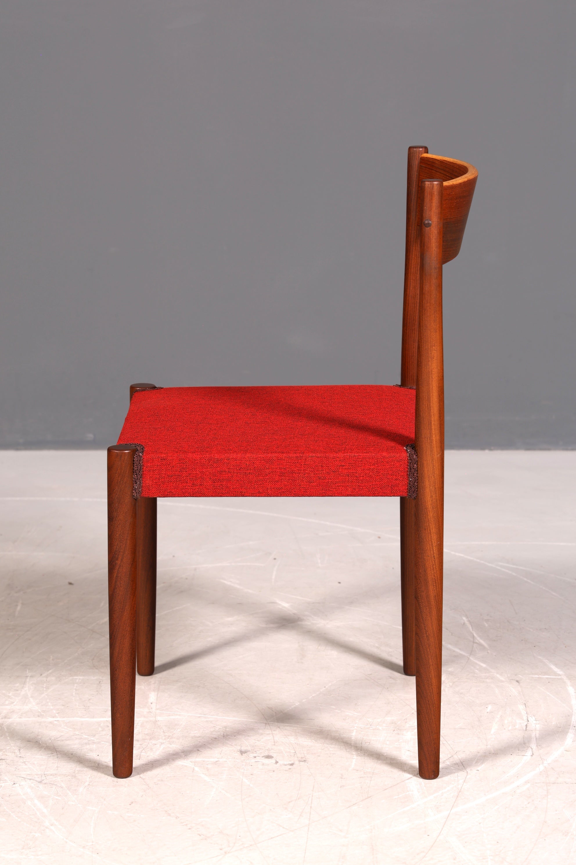 Eleganter Mid Century Stuhl Danish Design Vintage Esszimmerstuhl Retro Küchenstuhl Holz