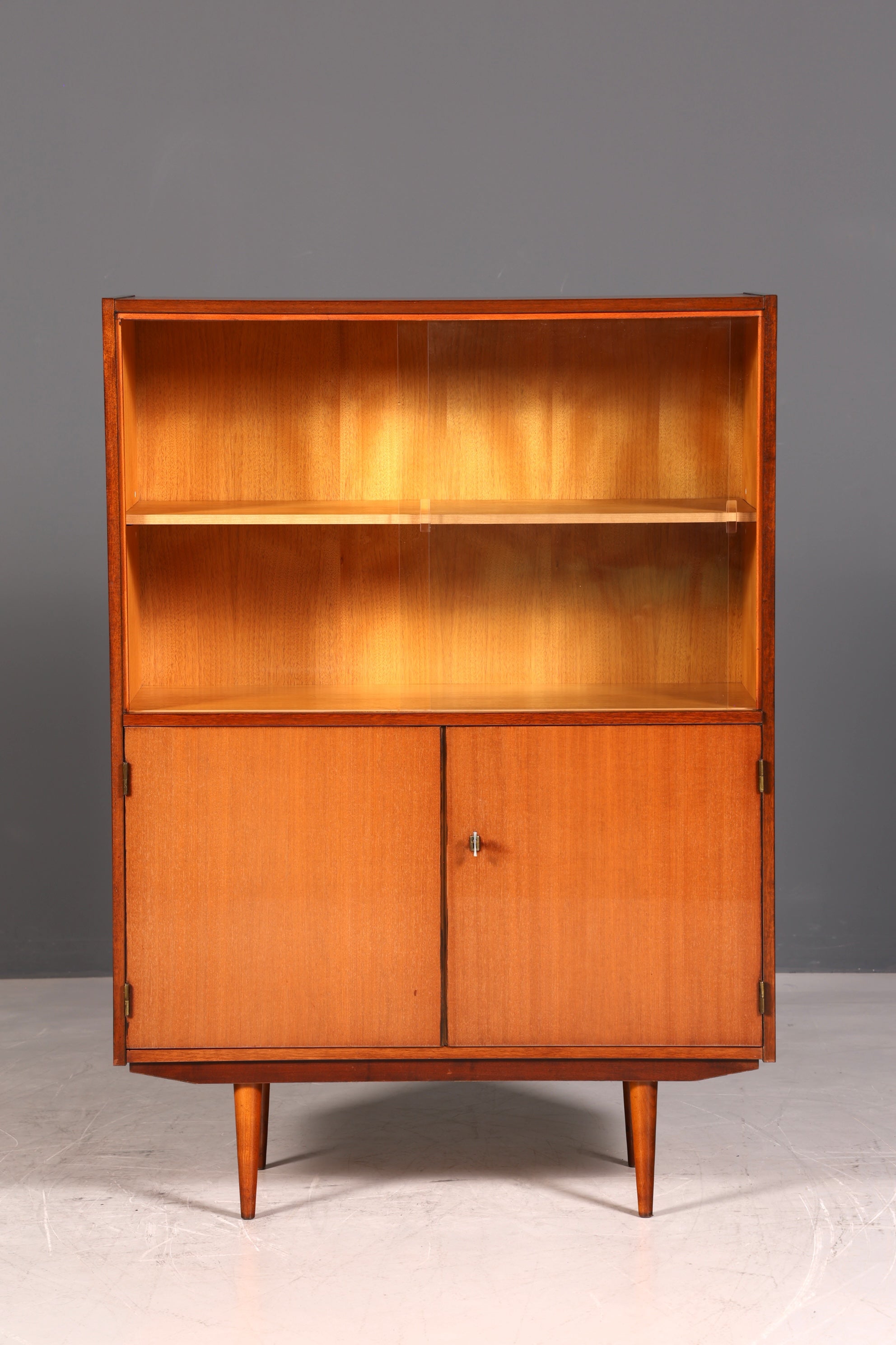 G142 Finish Wunderschöne Mid Century Vitrine Vintage Regal Retro Bücherregal VEB Bookshelf