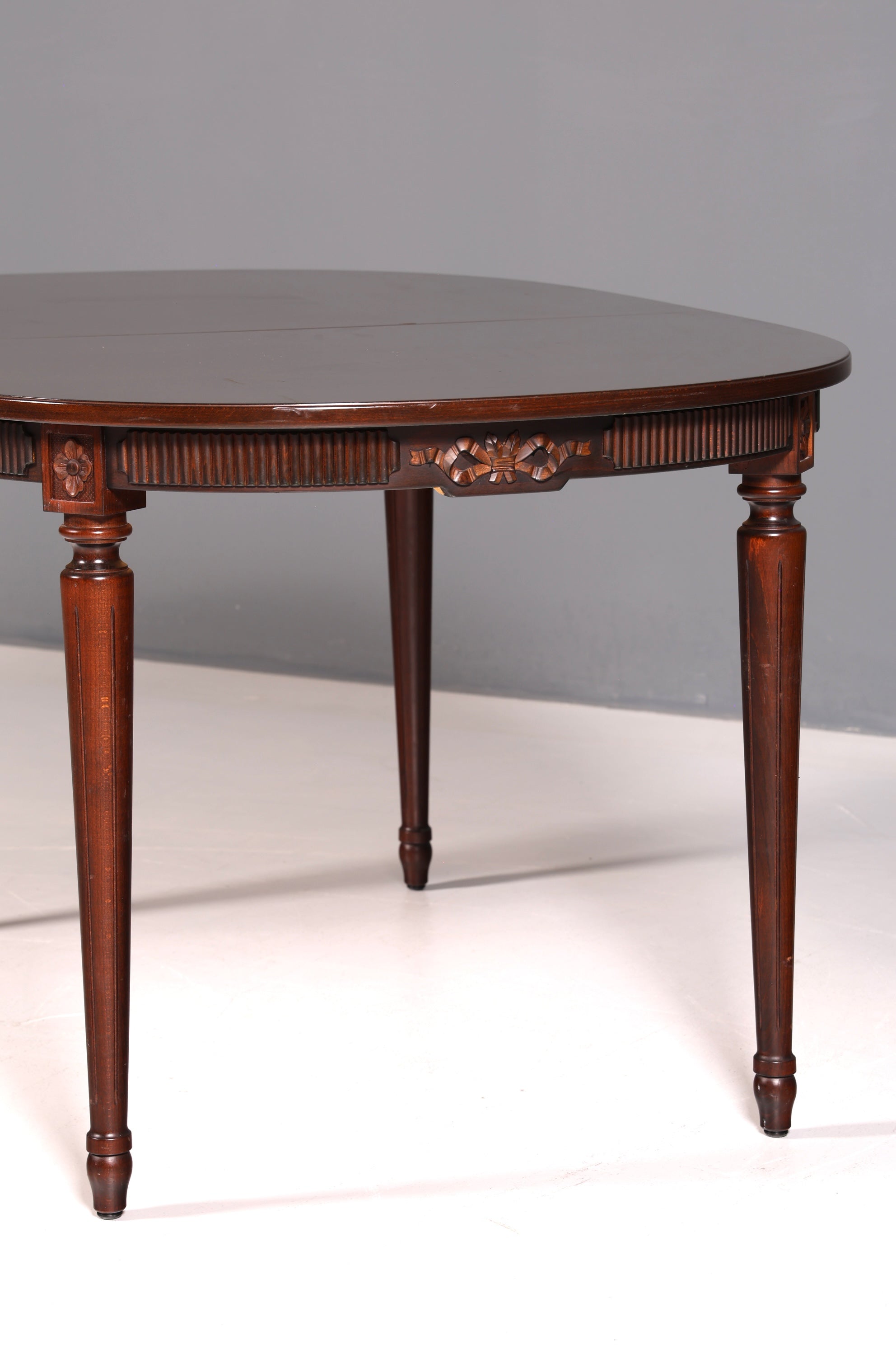 Wunderschöner Tisch im Gustavianischen Stil Küchentisch Ausziehbar Antik Esszimmer Tafel