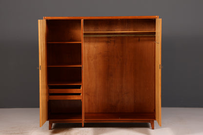 Traumhafter XL Mid Century Kleiderschrank Vintage Schrank Retro Wäscheschrank Dielenschrank Schlafzimmer