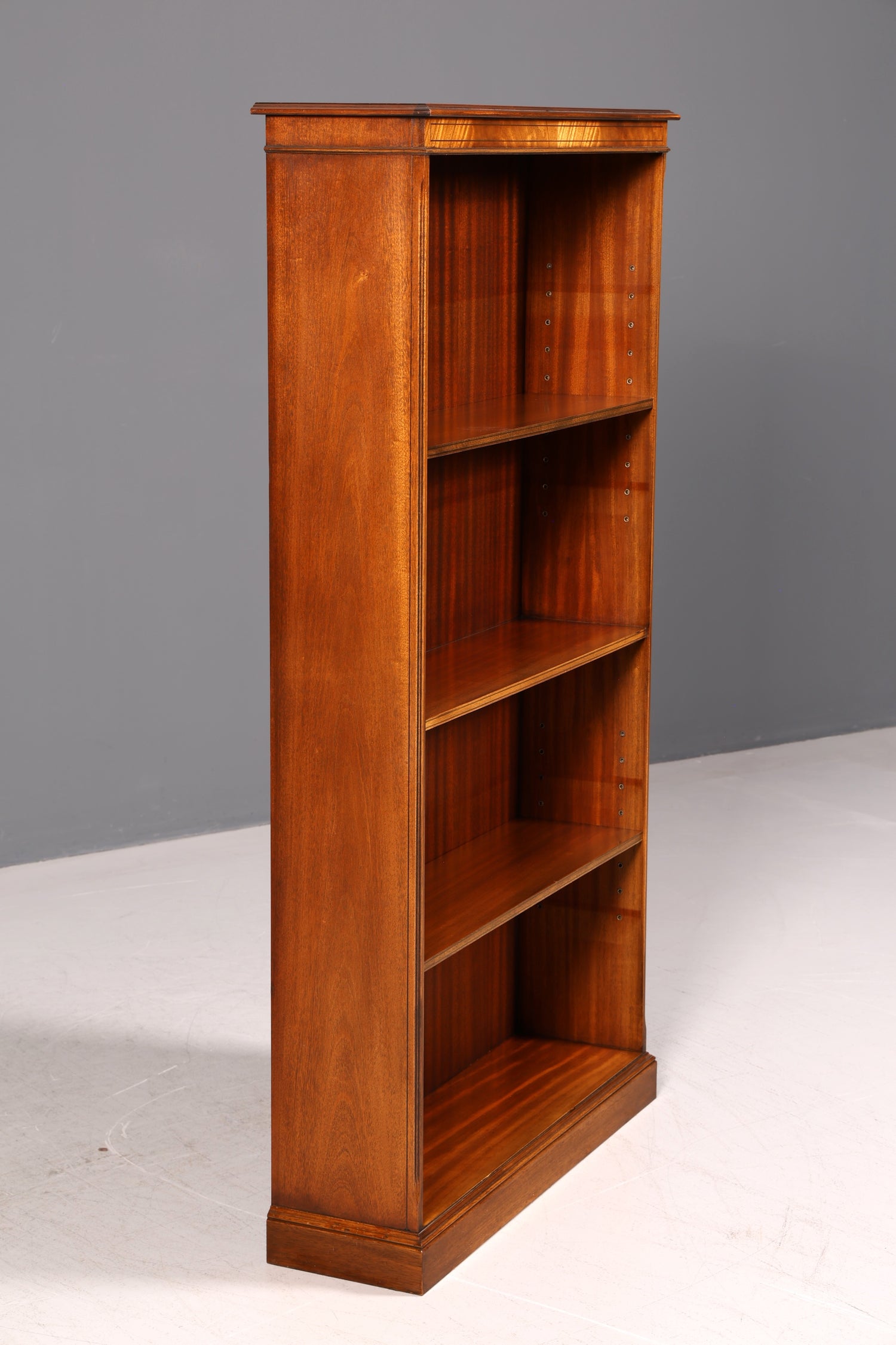 Wunderschönes Englisches Bücherregal Regal Bookshelf 60s Standregal Bücherschrank Holz Vintage