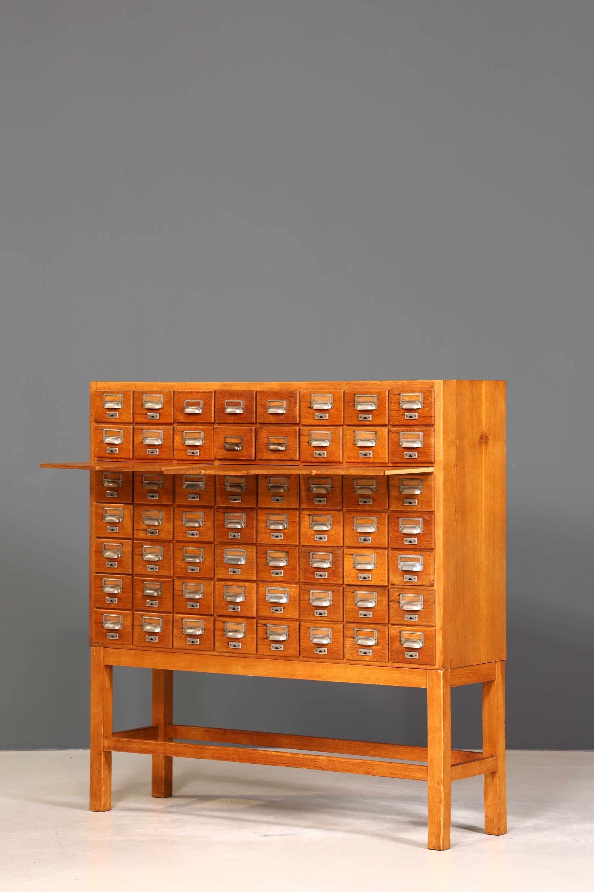 Wunderschöne Mid Century Kommode Vintage Bauhaus Apotheker Schrank Retro Schubladenkommode