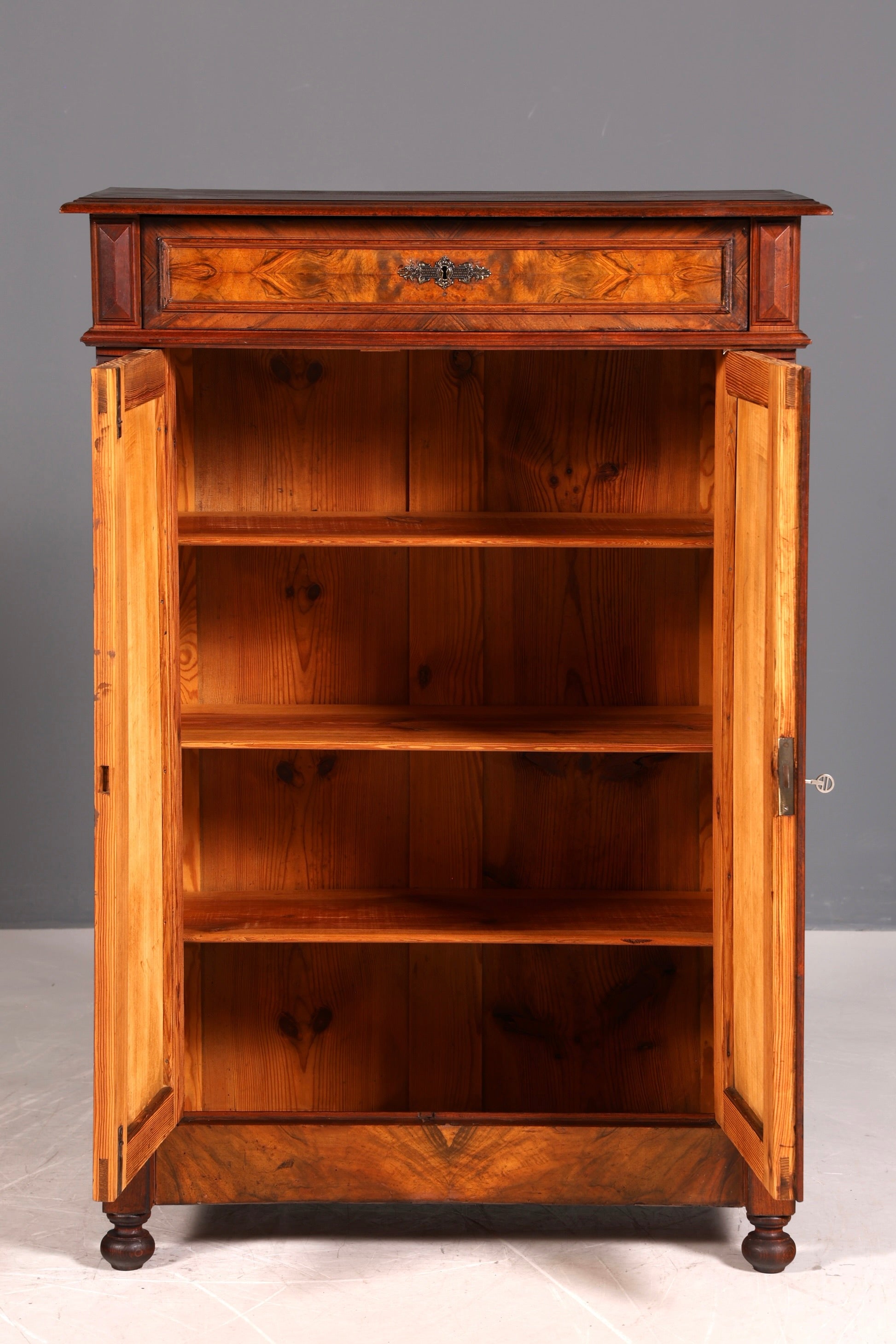 G359 Finish Traumhaftes Gründerzeit Vertiko Jugendstil Schrank Antik Highboard Kommode (Kopie)