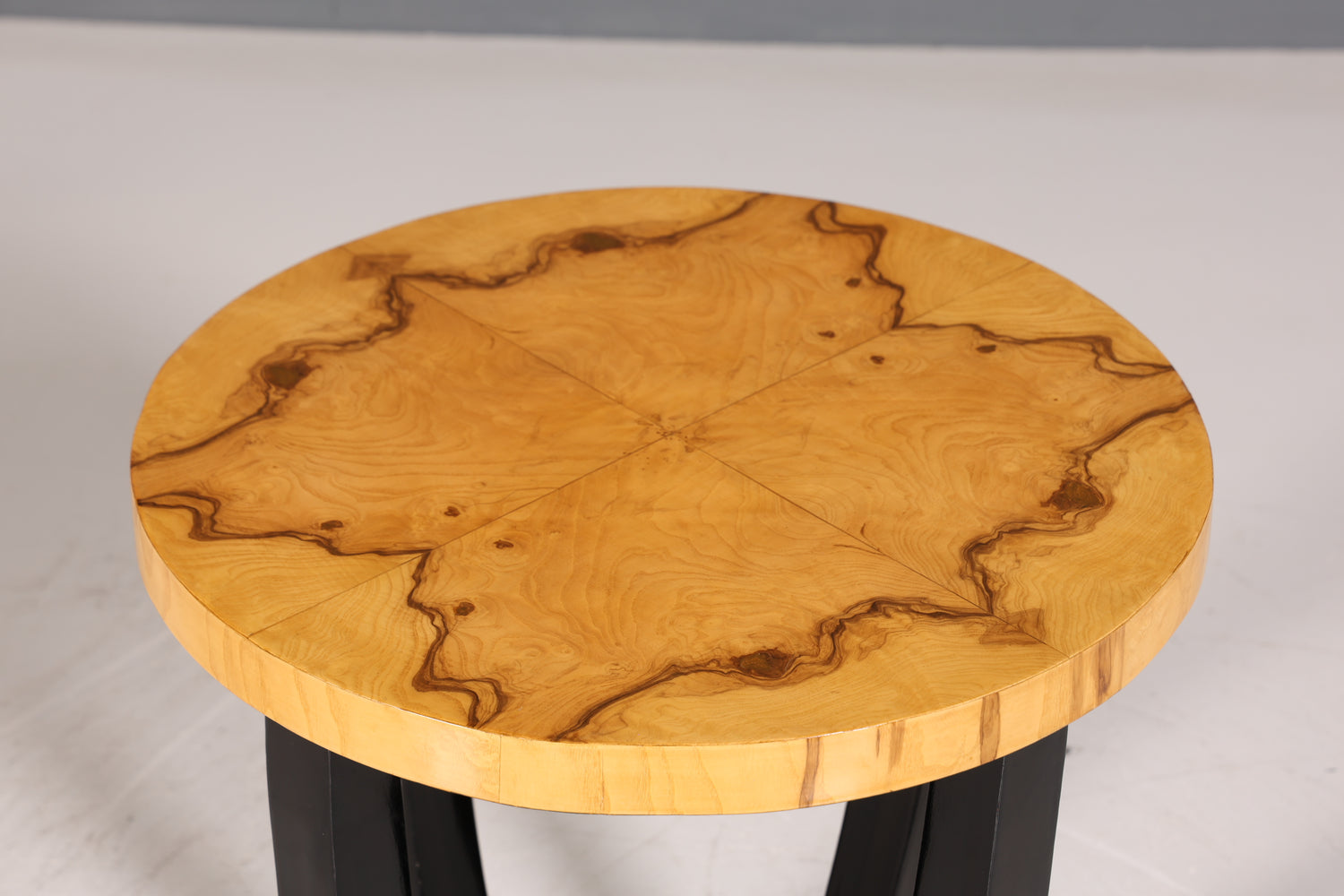 Traumhafter Art Deco Stil Beistelltisch Antik Stil Tisch Luxus Couchtisch Birke Ablagetisch